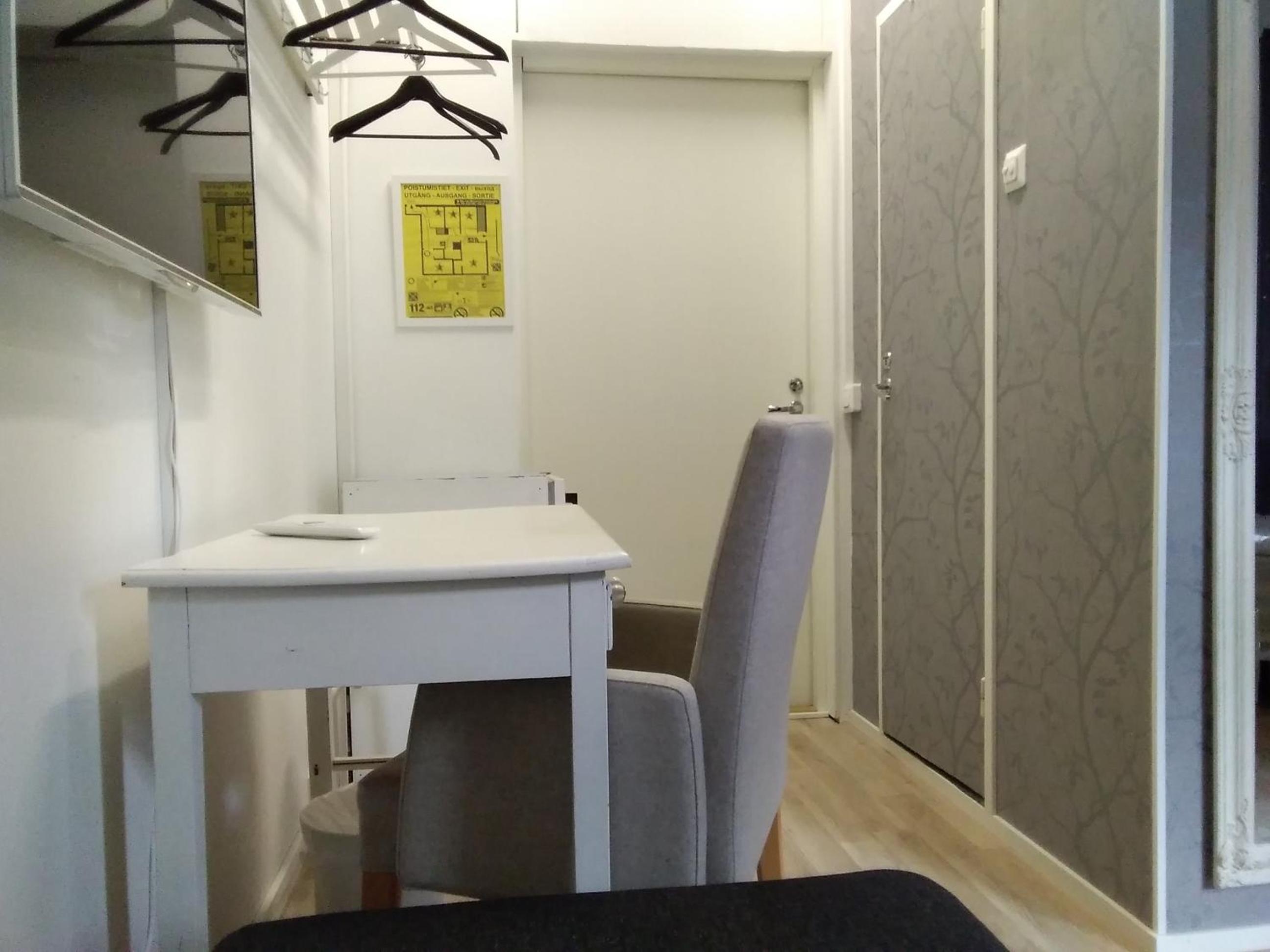 Family Room with Bathroom - Photo 7
