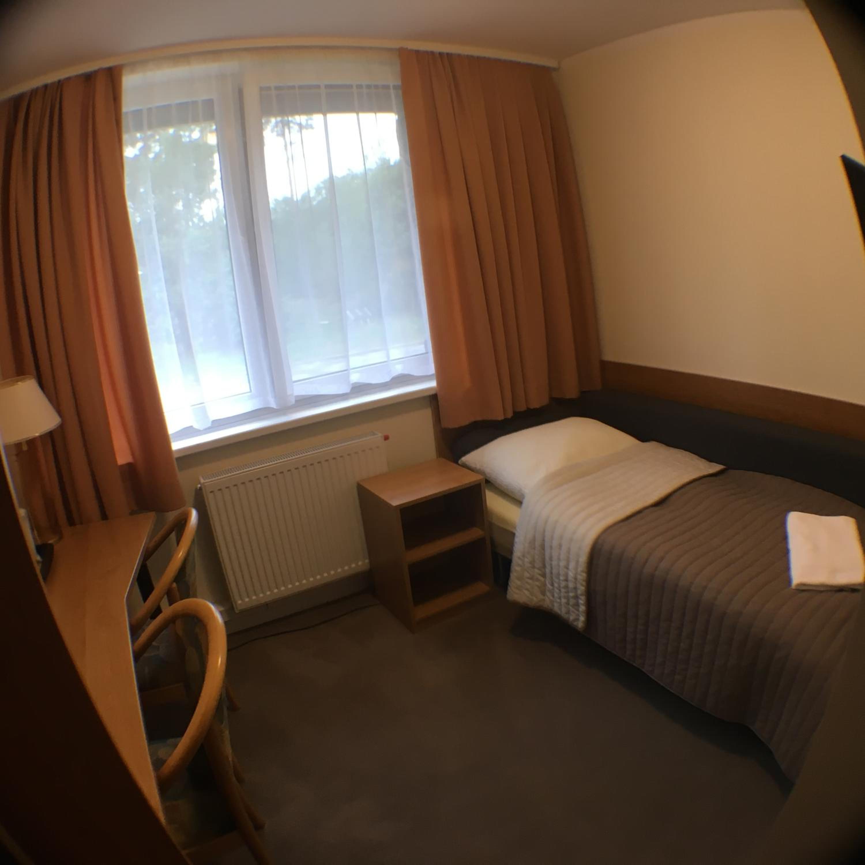 Double Room - Photo 7