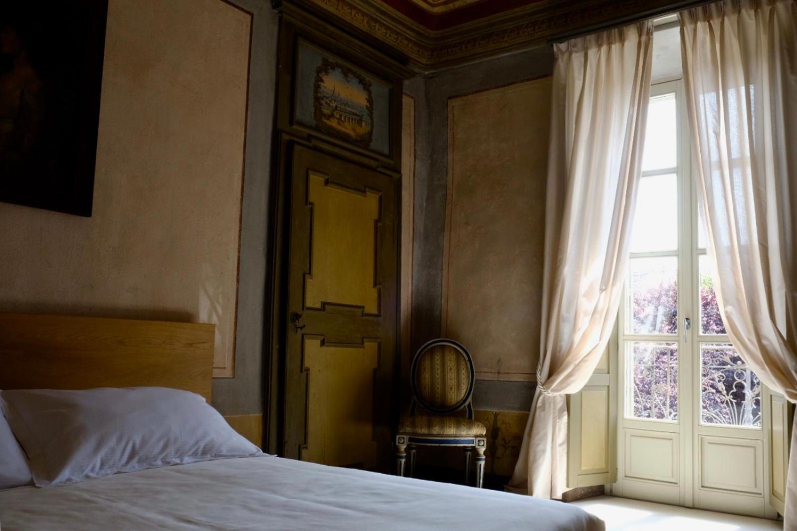 Junior Suite with Balcony photo 3