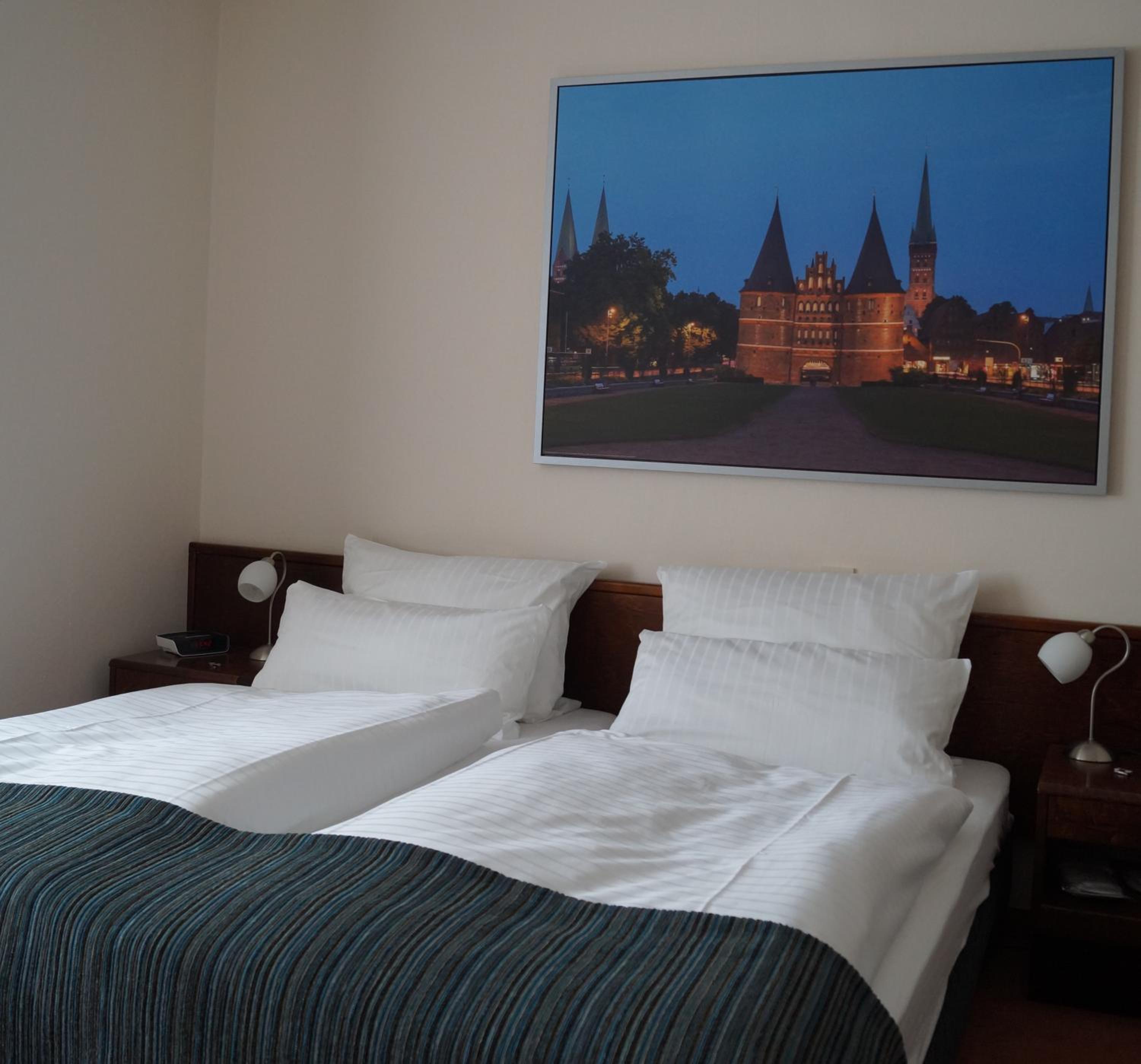 Double Room - Photo 3