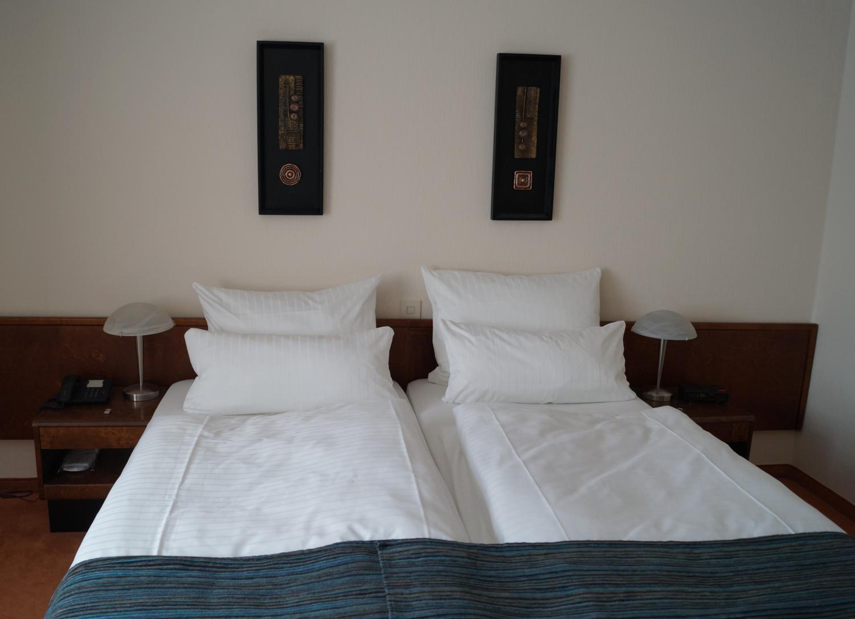 Double Room - Photo 2