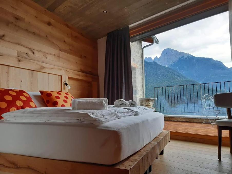 Superior Triple Room with Mountain view photo 2