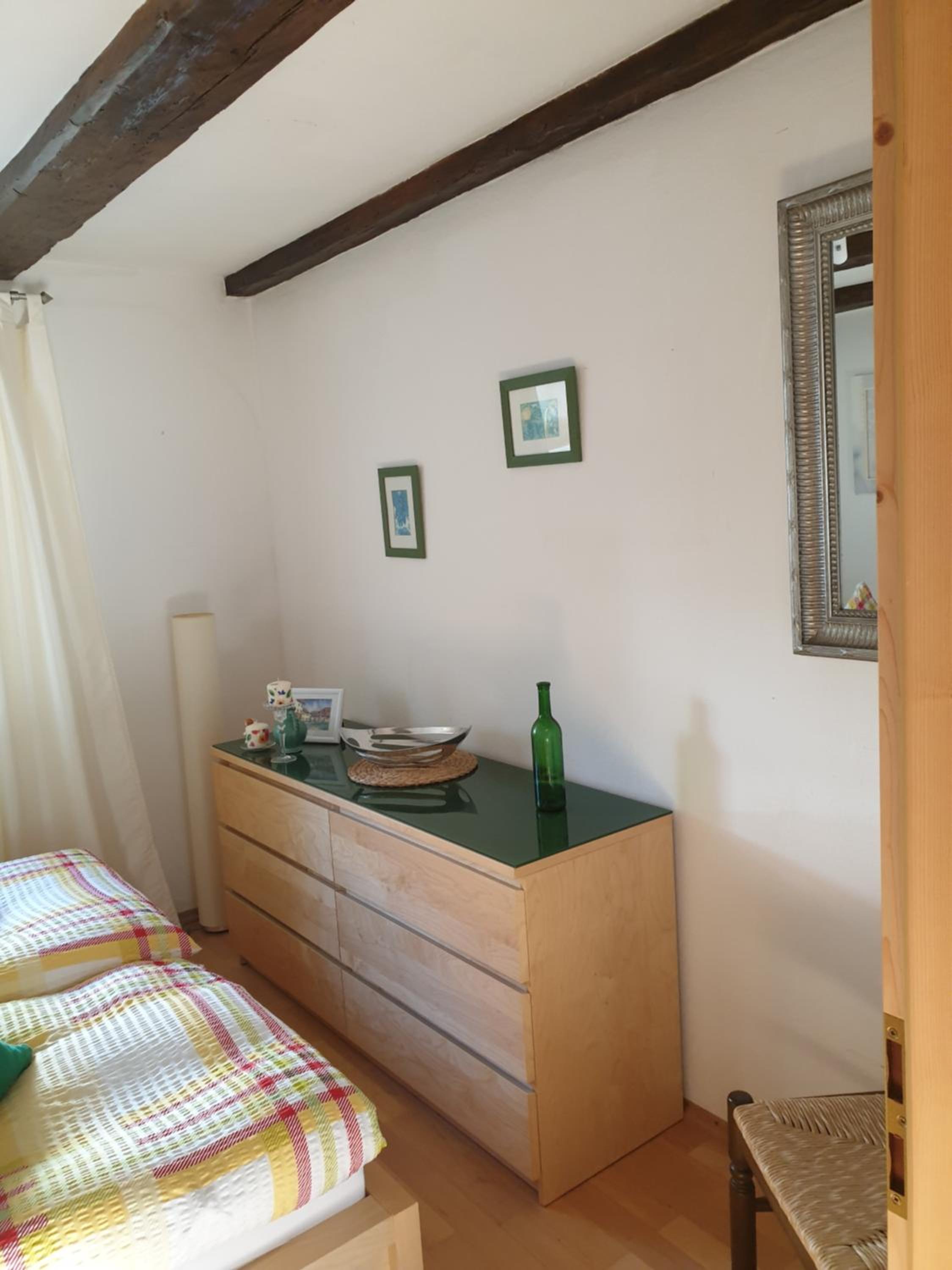 Three-Bedroom House photo 3