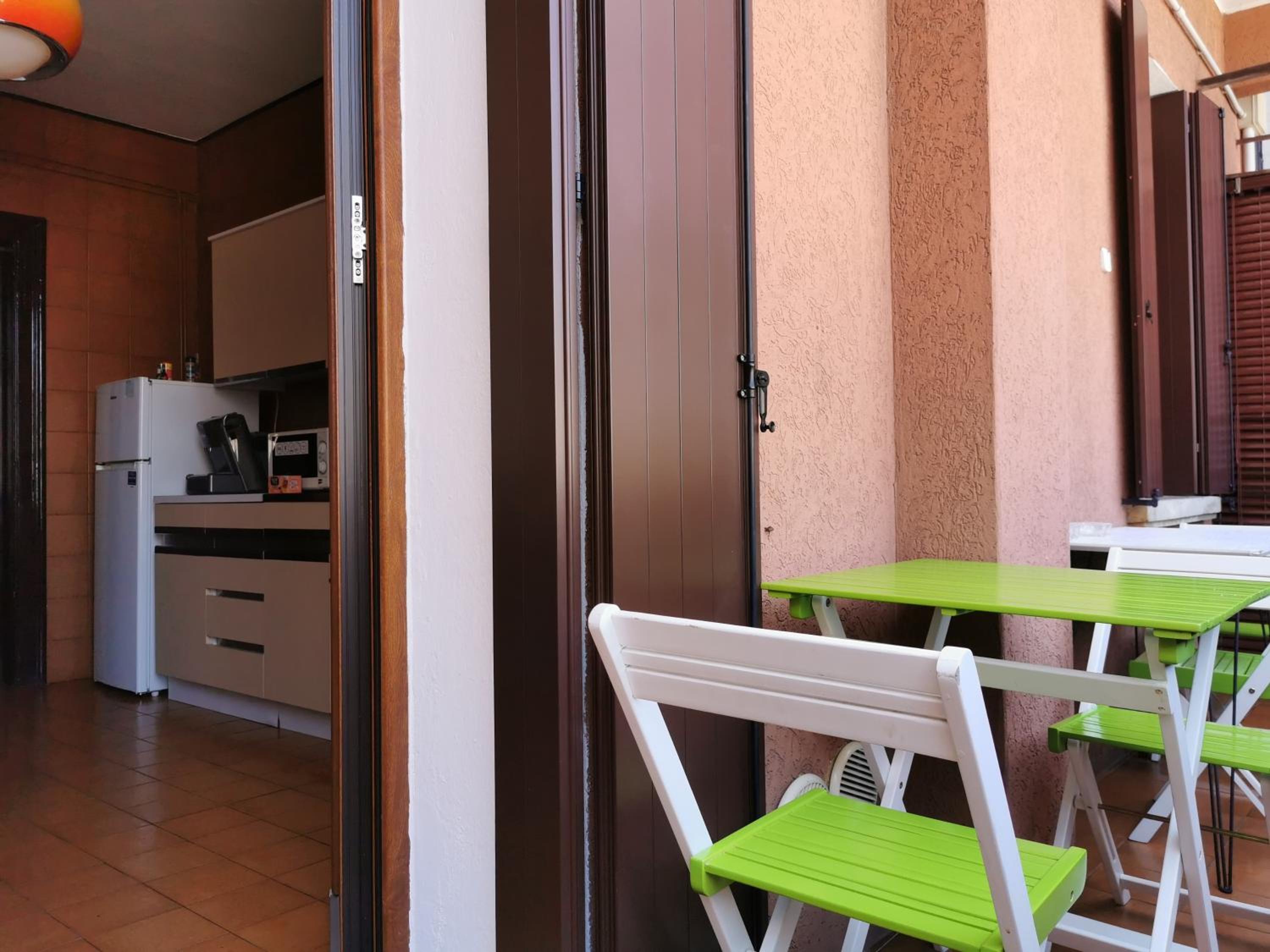 Double Room - Photo 11