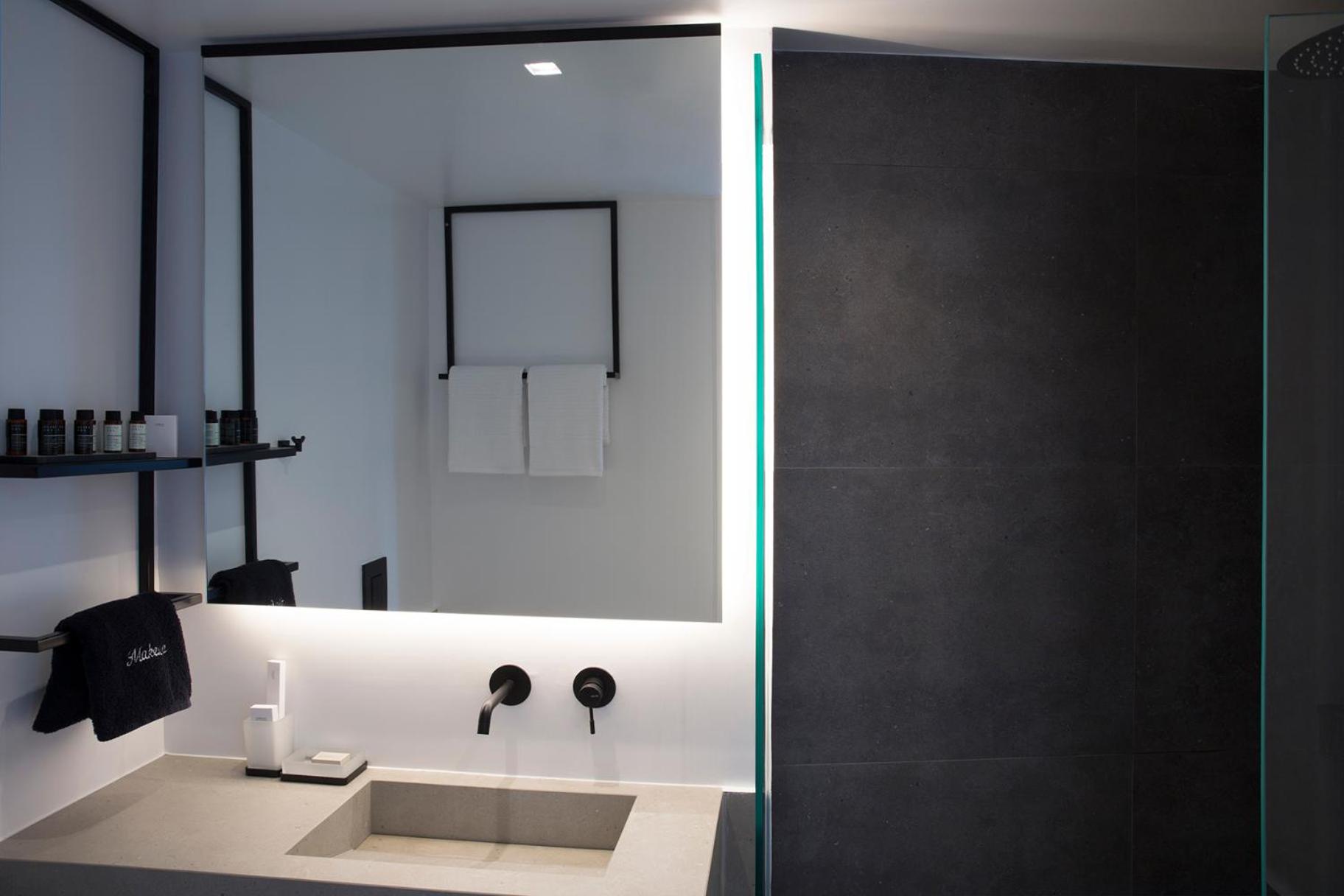 Suite with Sea View