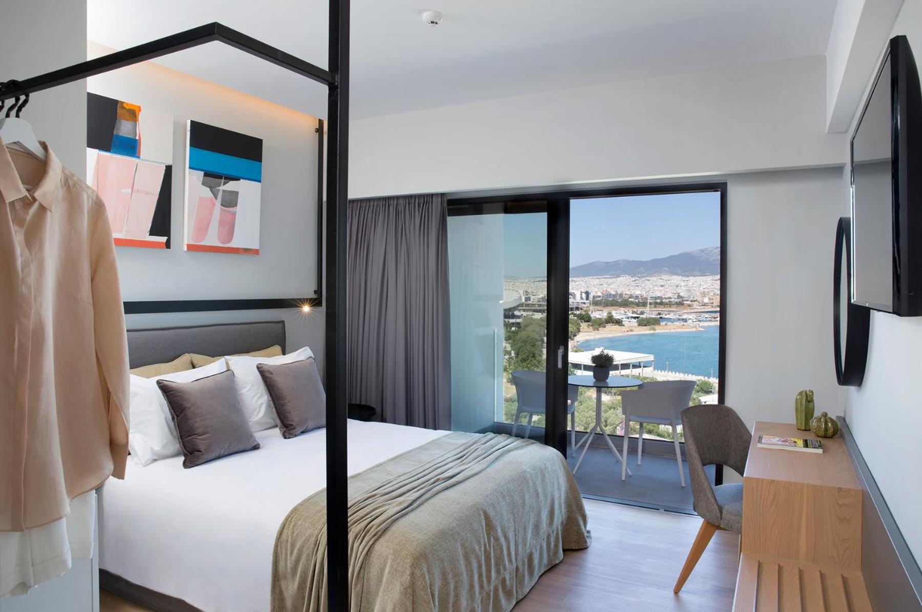 Queen Room with Sea View