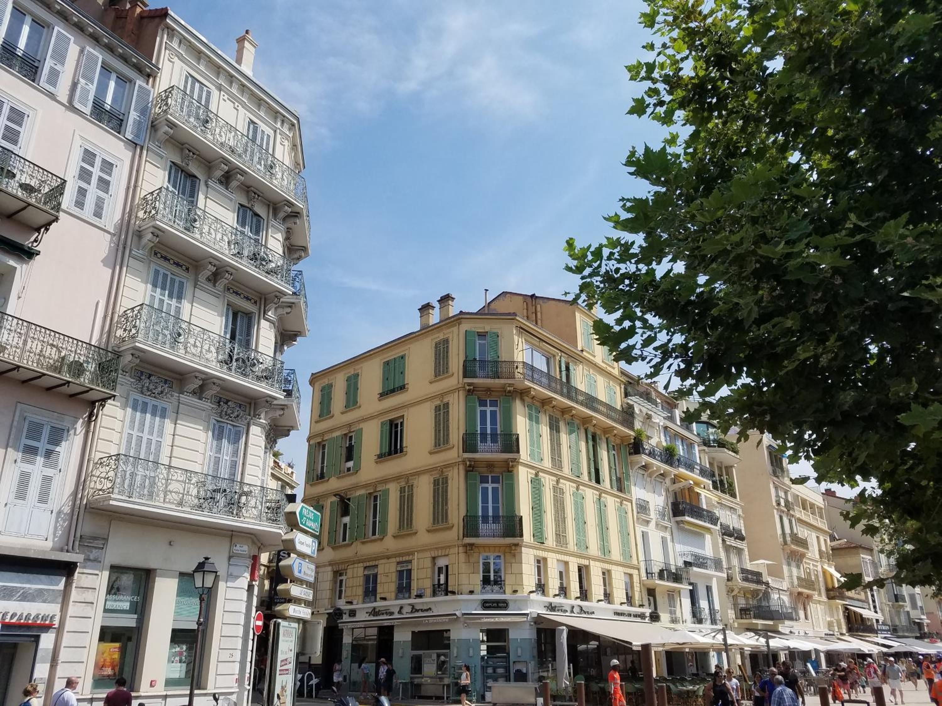 Two-Bedroom Apartment with Mezzanine - C1