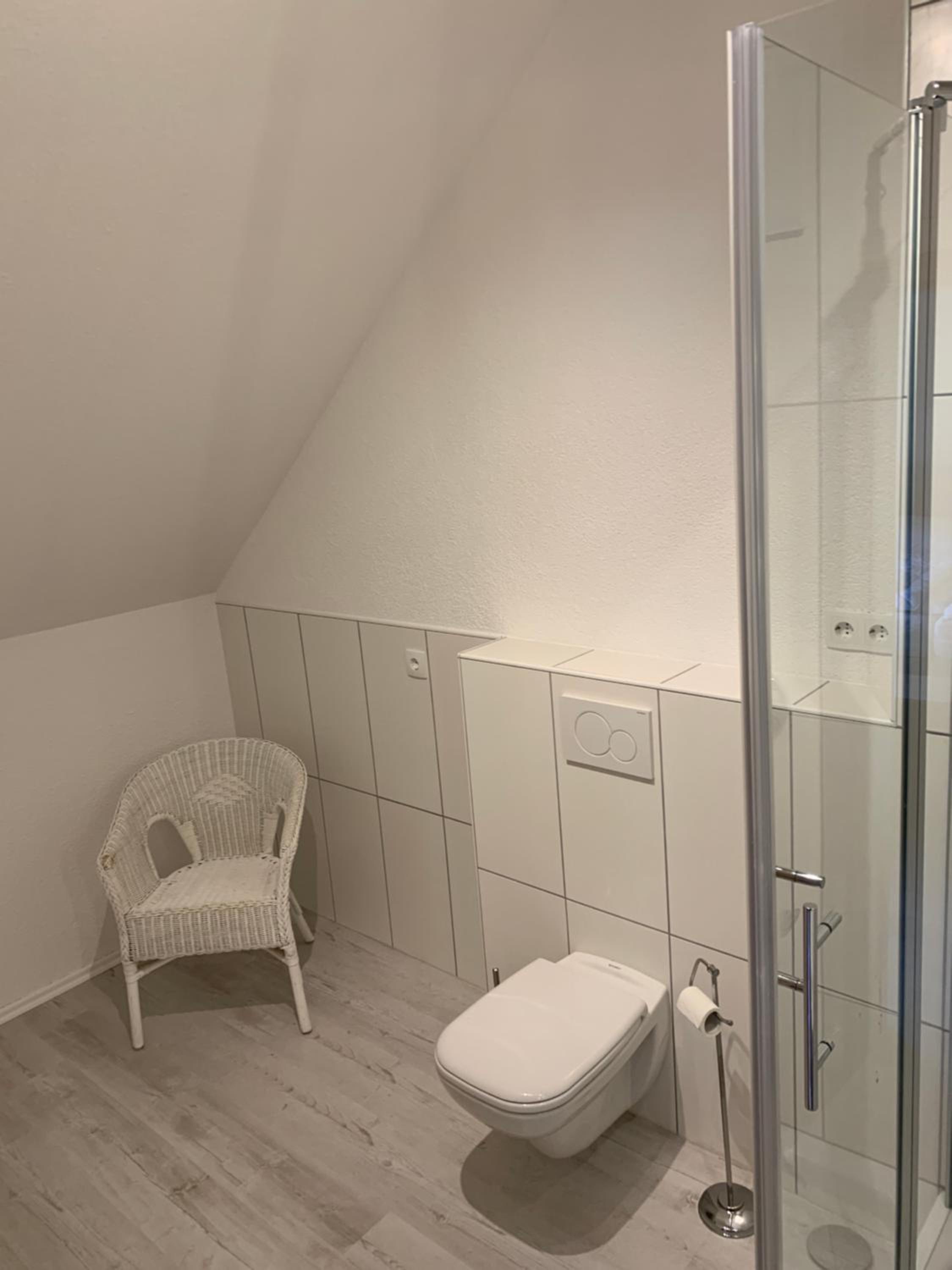 One-Bedroom Apartment - Photo 6