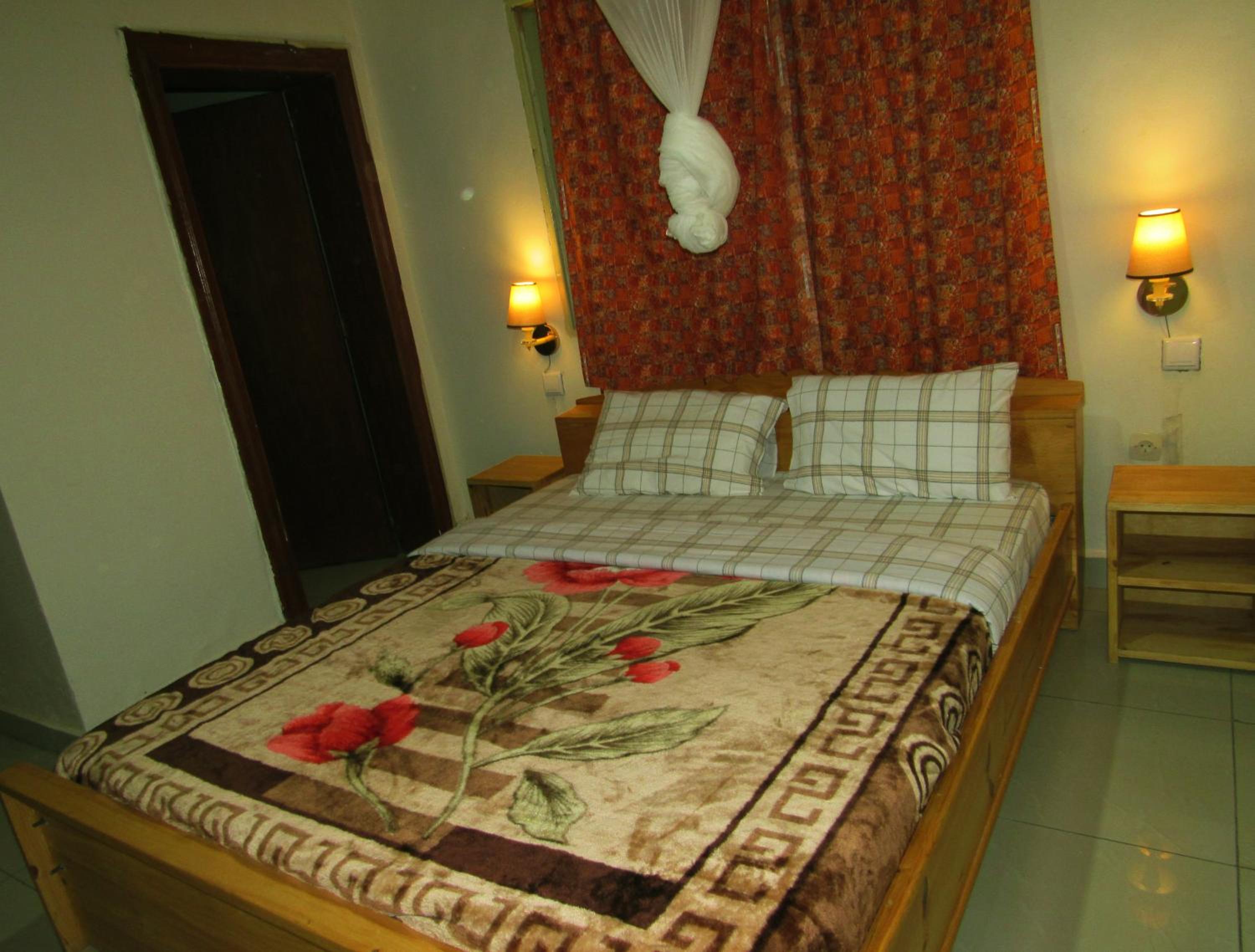 Standard Double Room - Photo 1