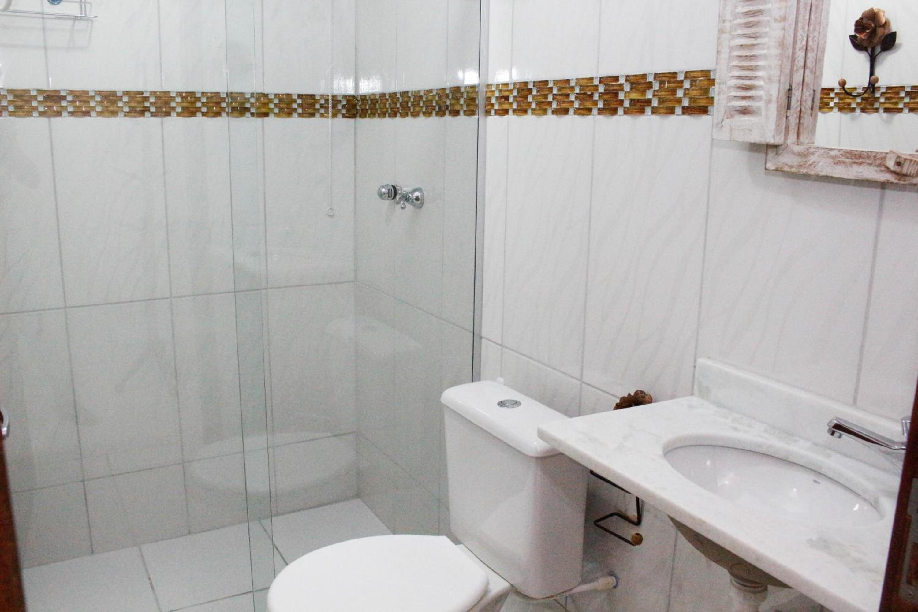 Double Room - Photo 9