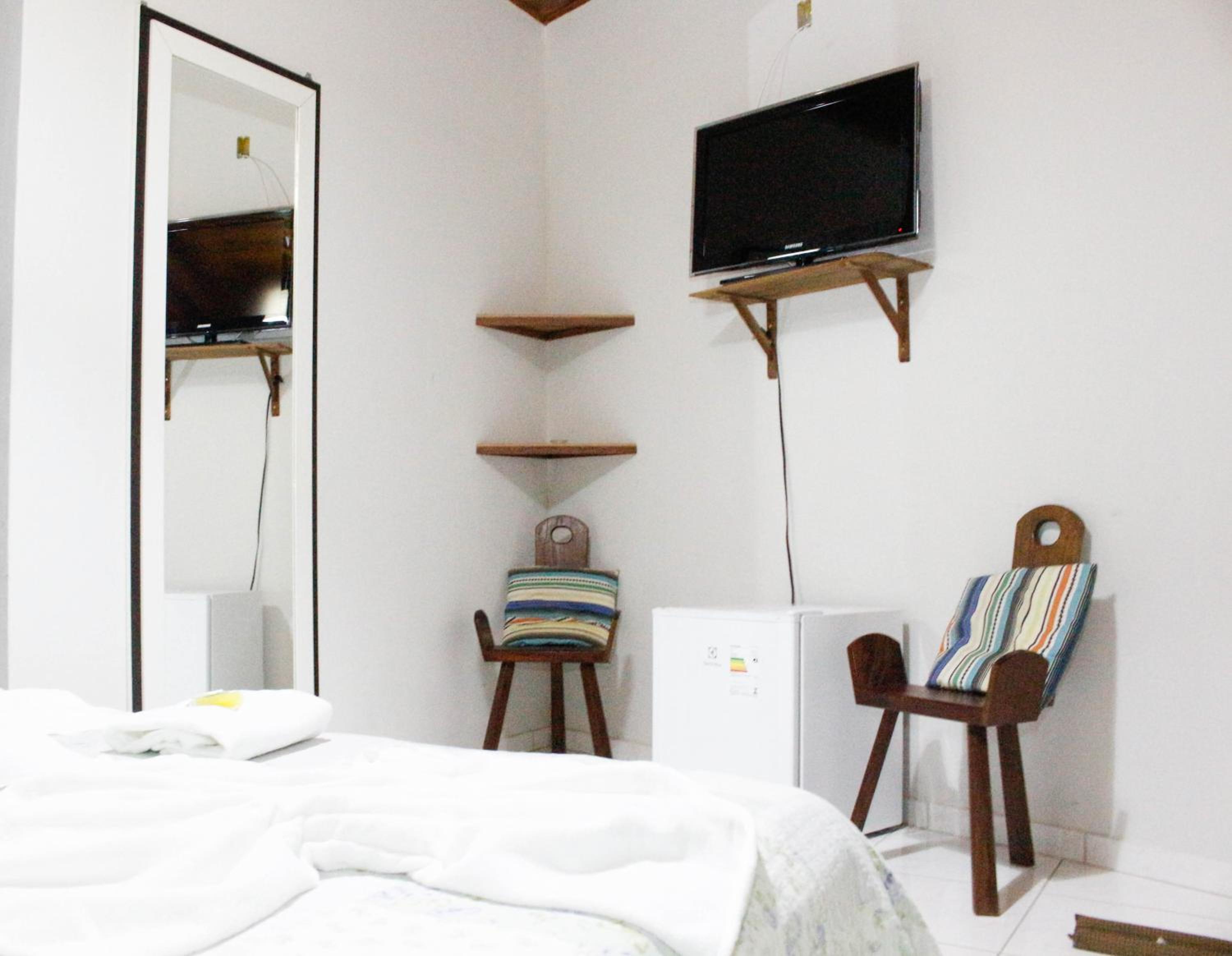Double Room - Photo 5