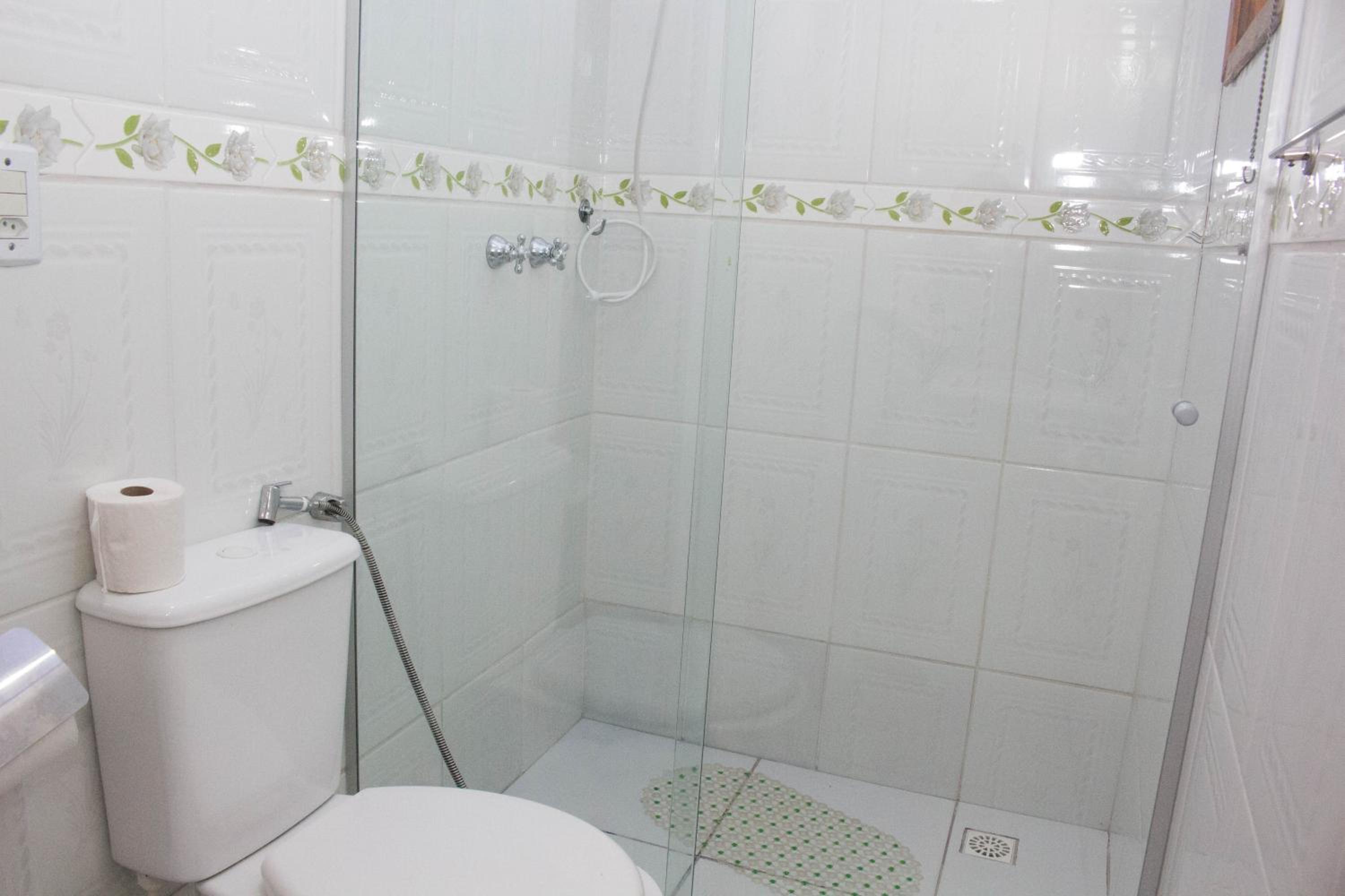 Standard Triple Room - Photo 4