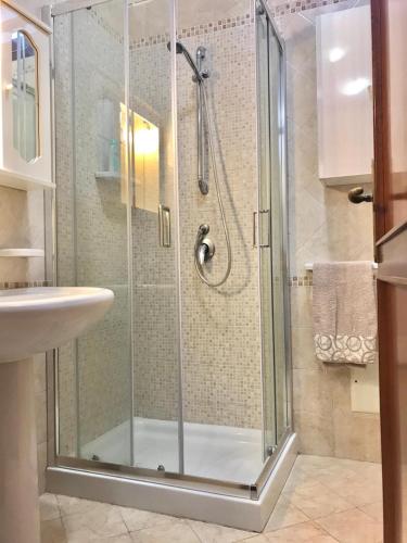 Double or Twin Room with Shared Bathroom