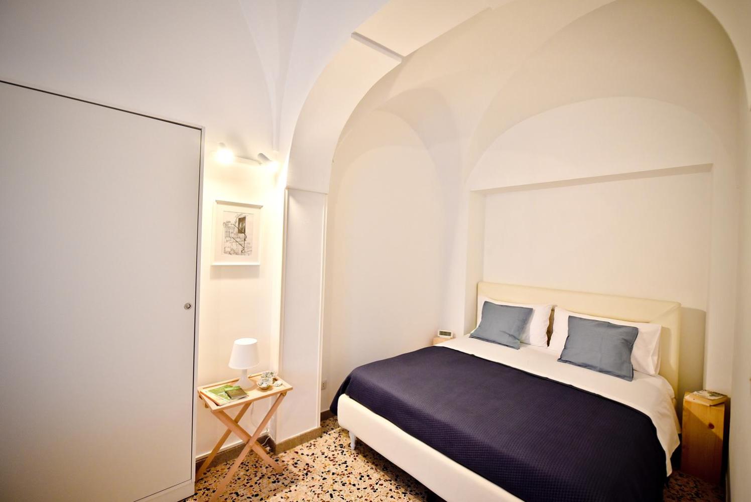 Two-Bedroom House - Photo 13