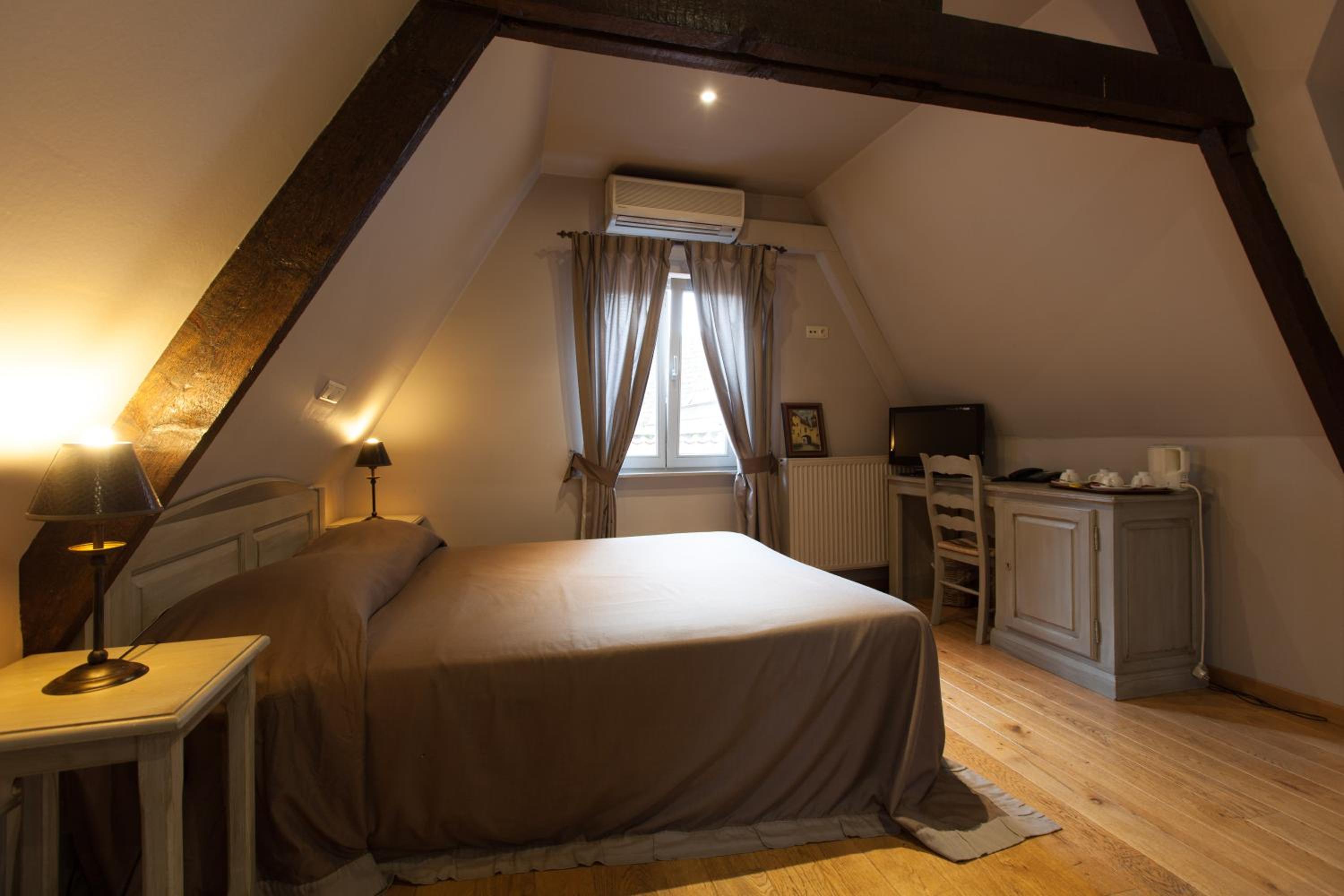 Quadruple Room - Photo 1