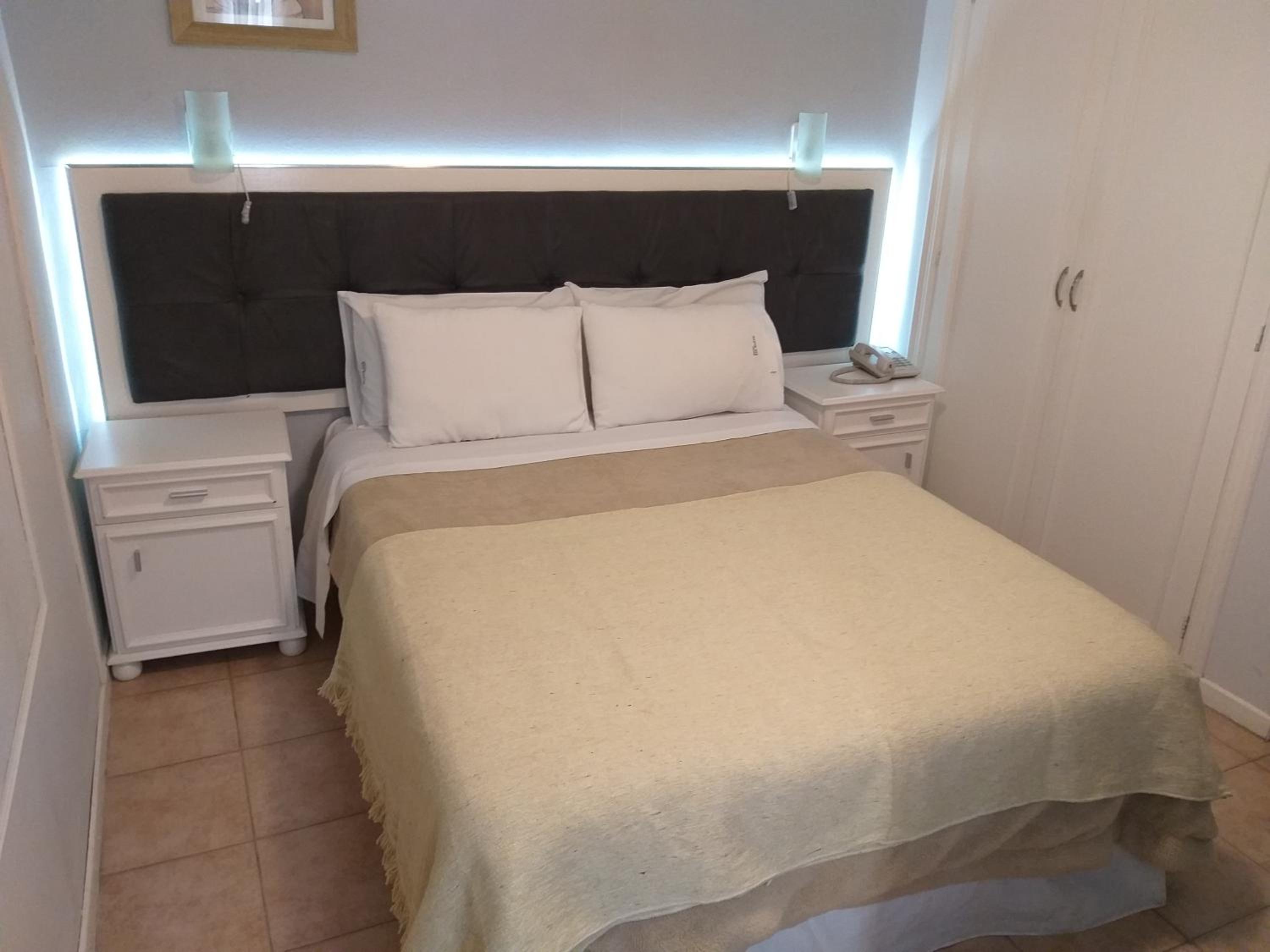 Budget Double Room photo 1