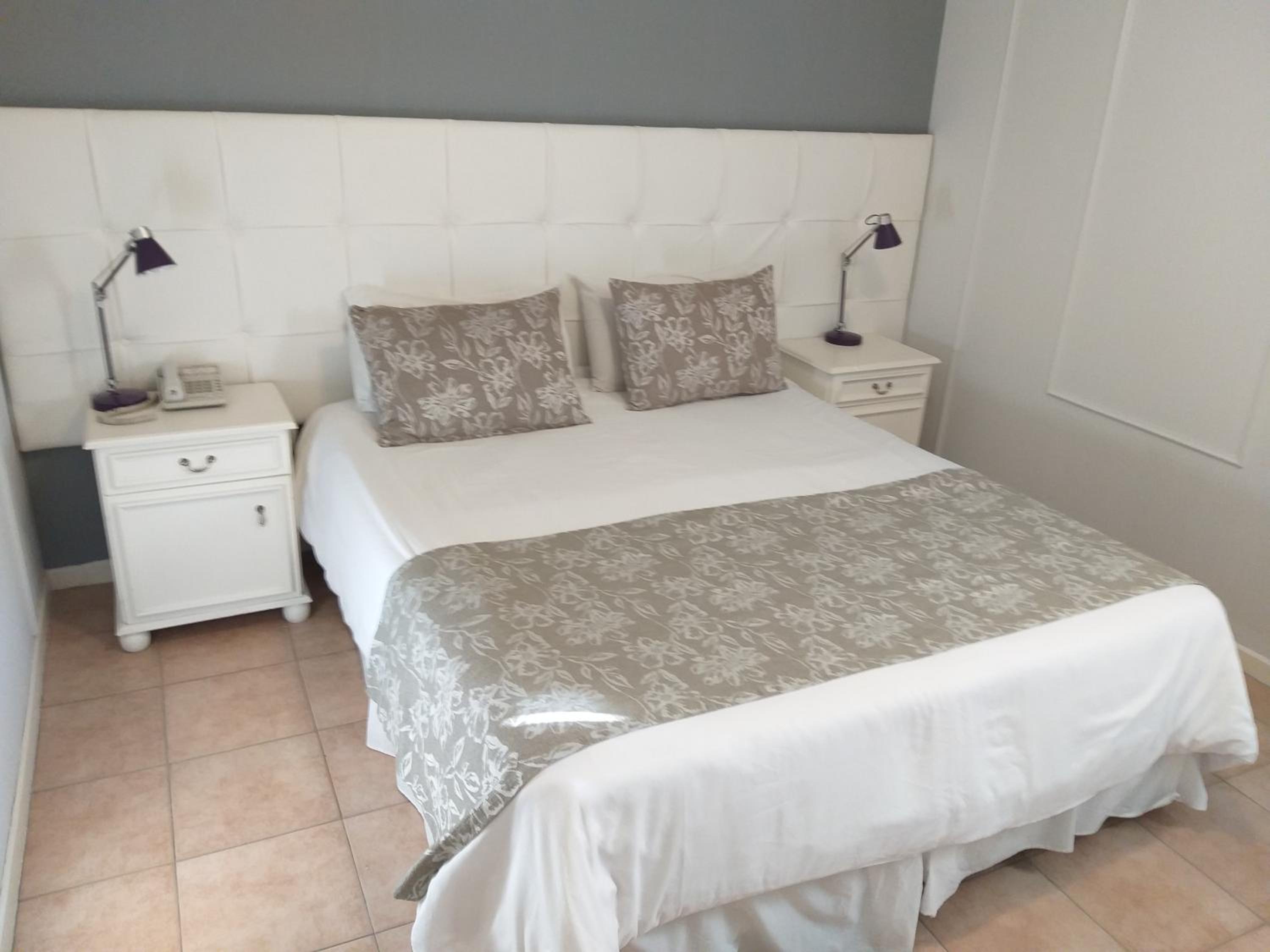 Budget Double Room photo 2