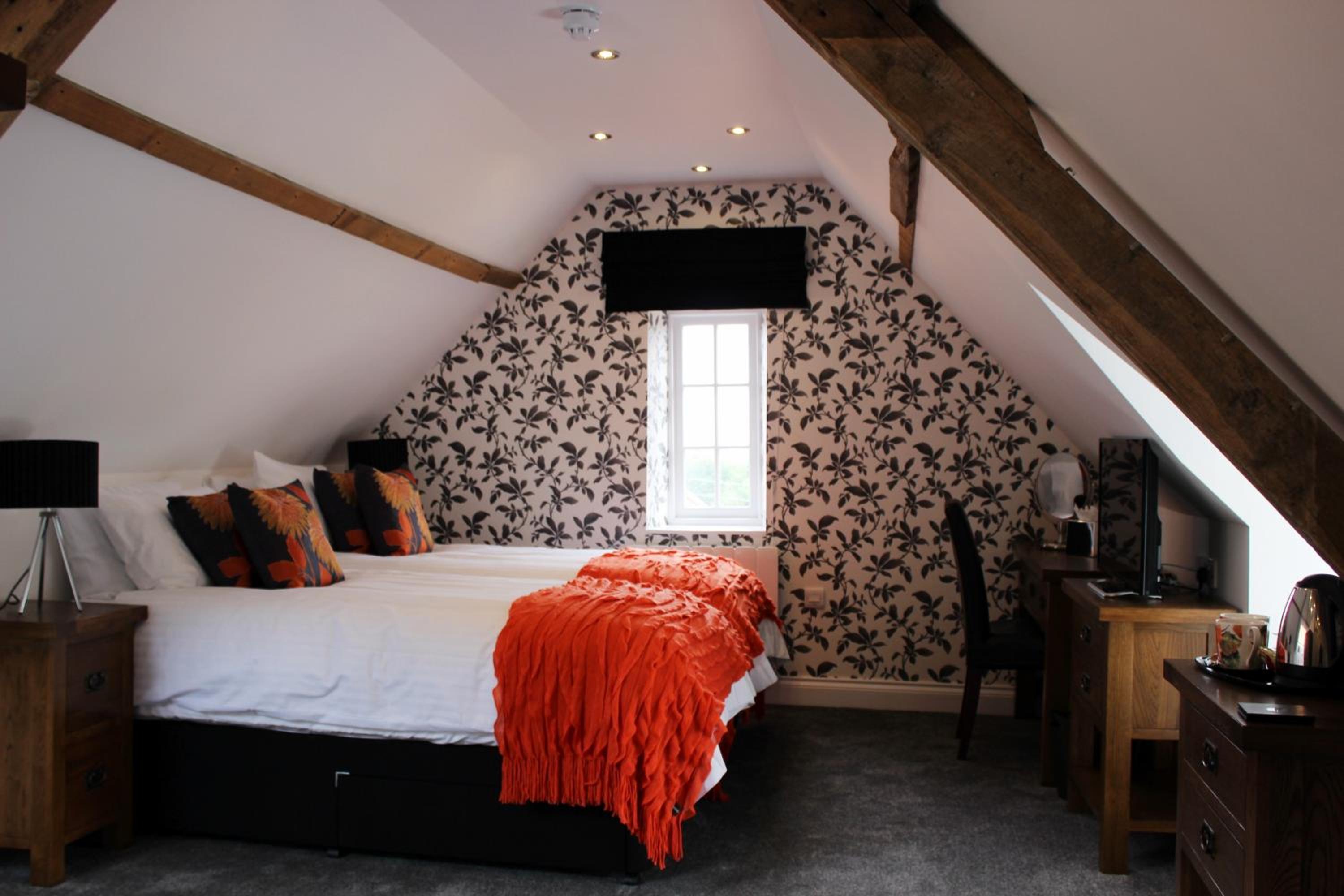 Twin Room - Photo 9