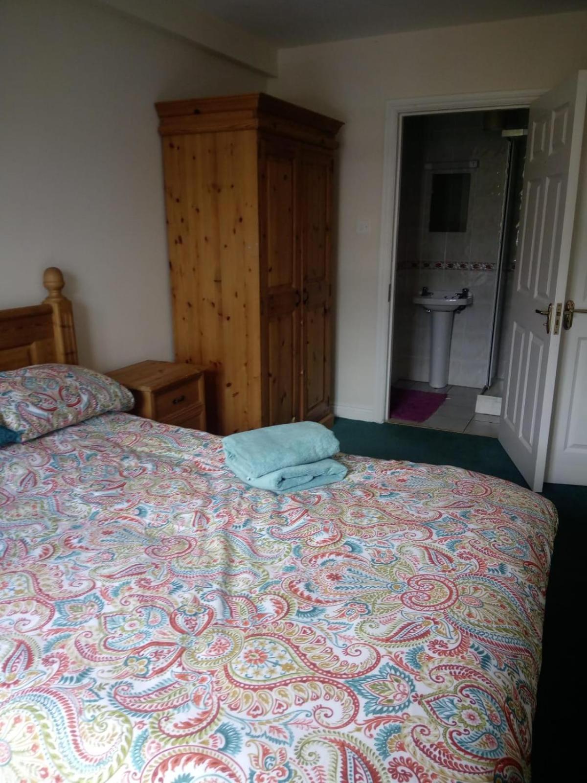 Two-Bedroom Apartment - Photo 1