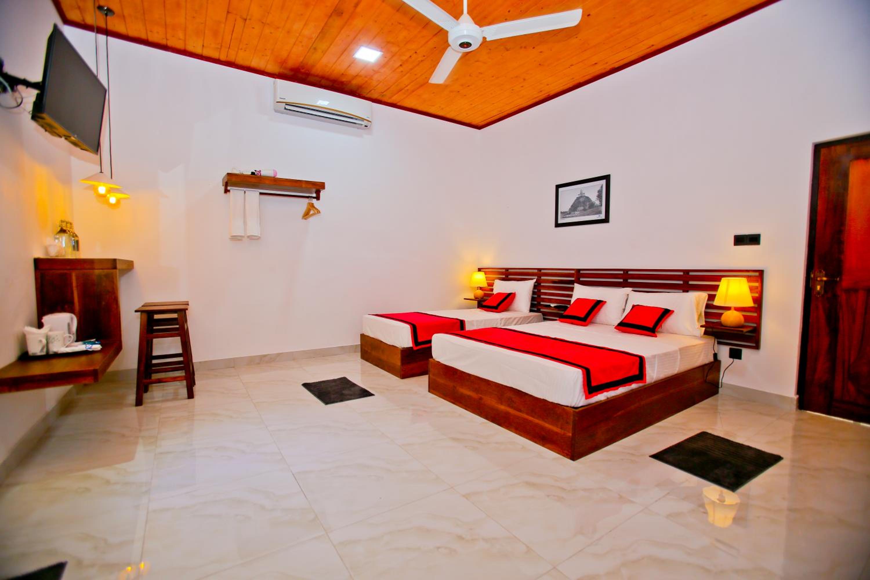 Luxury Triple Room