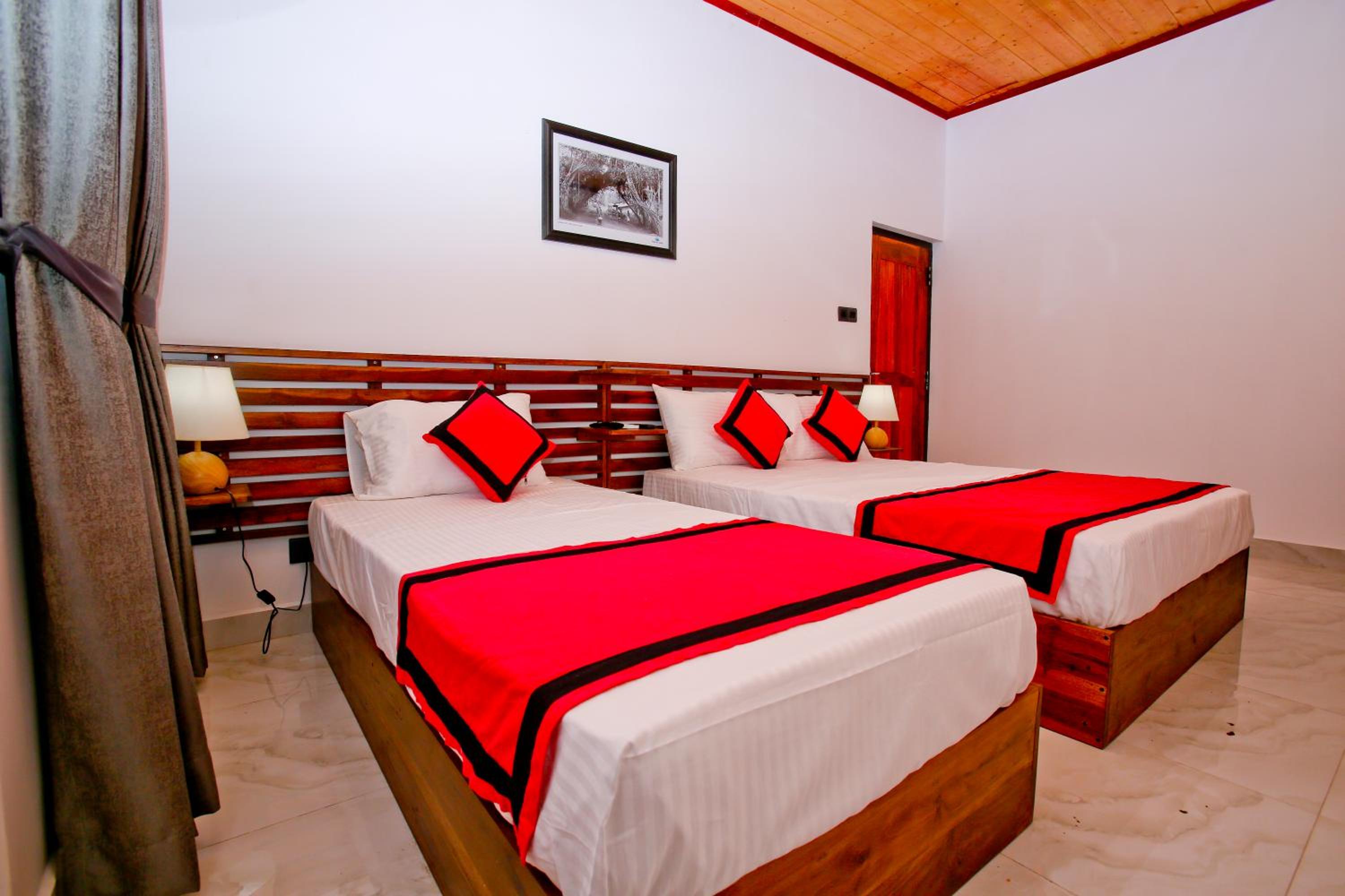 Luxury Triple Room photo 2