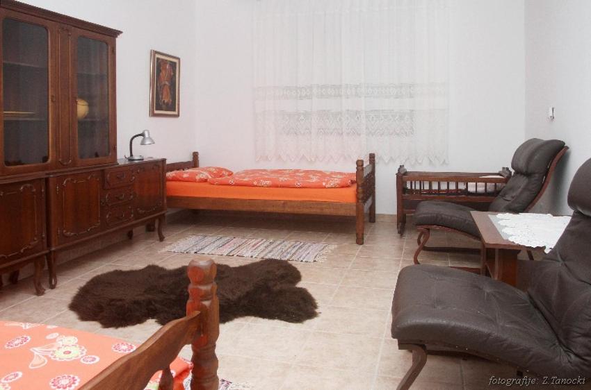 Villa photo 1
