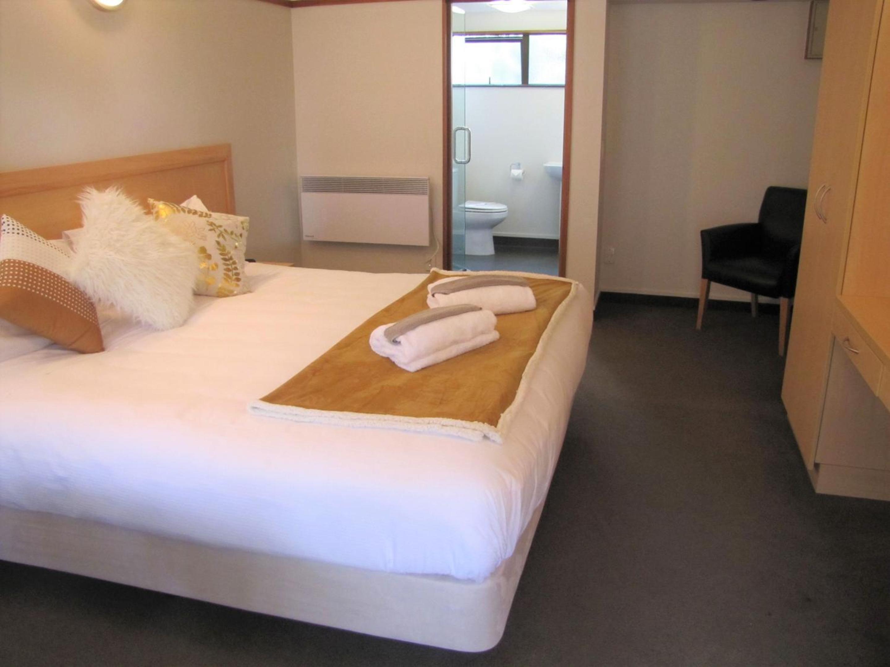 Available room