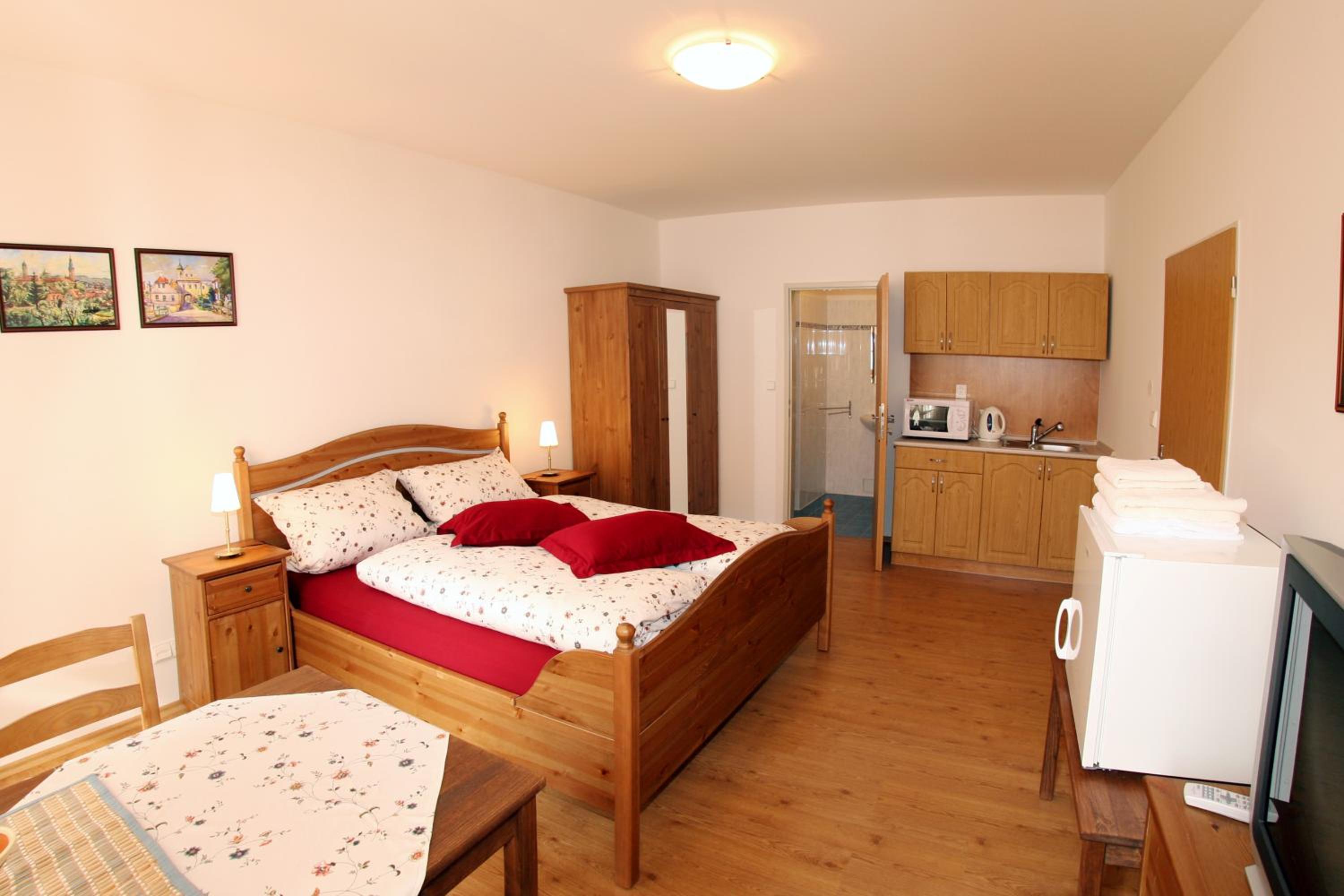 Double or Twin Room photo 3