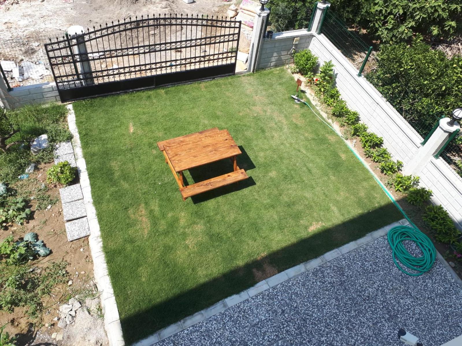 Apartment with Balcony - Photo 2