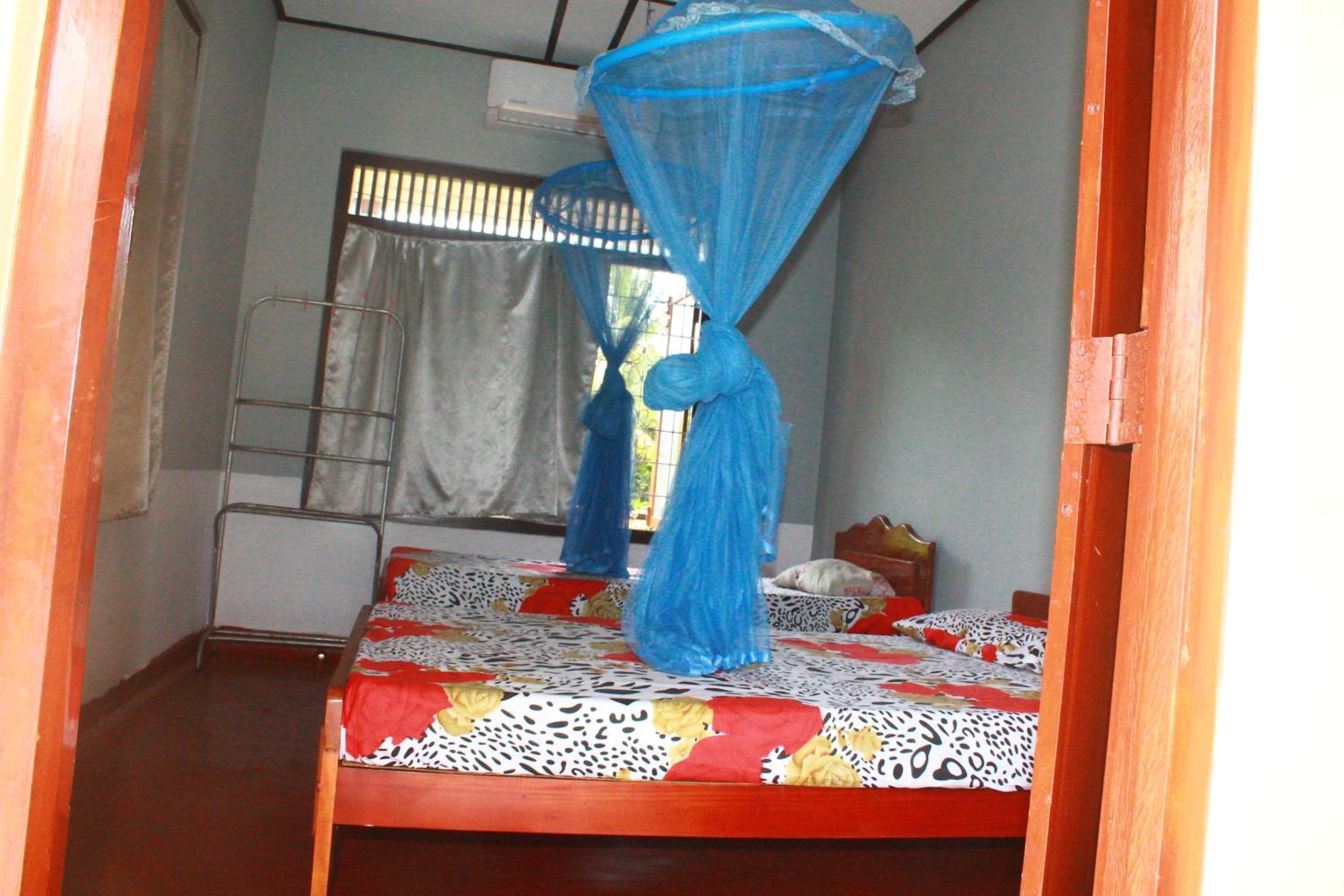 Triple Room with Shared Bathroom photo 2
