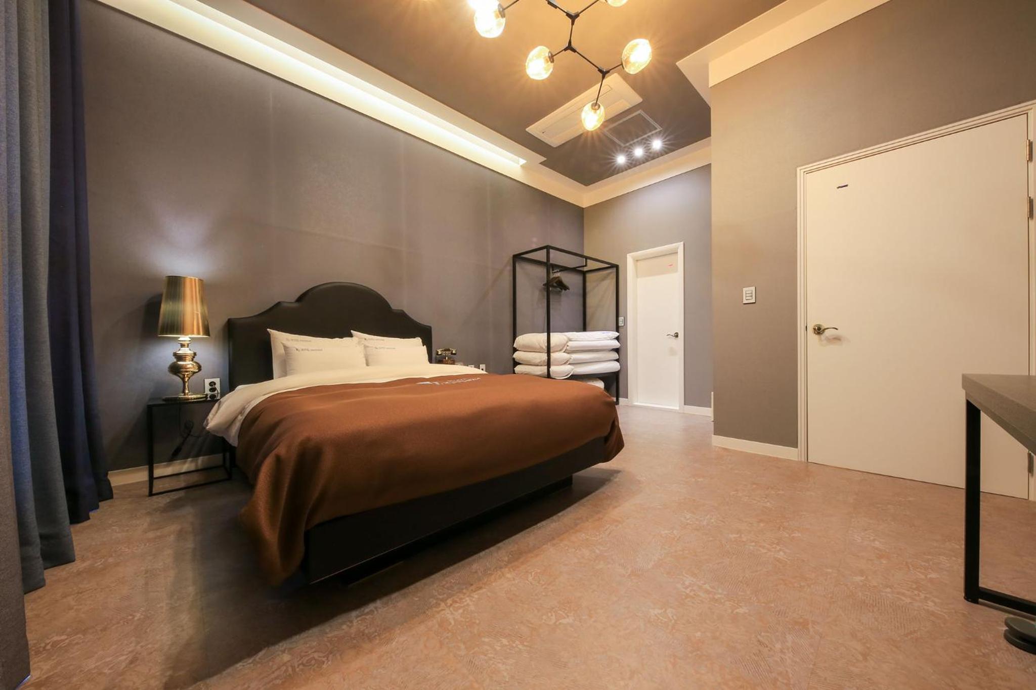 Penthouse with Sea View - Photo 9