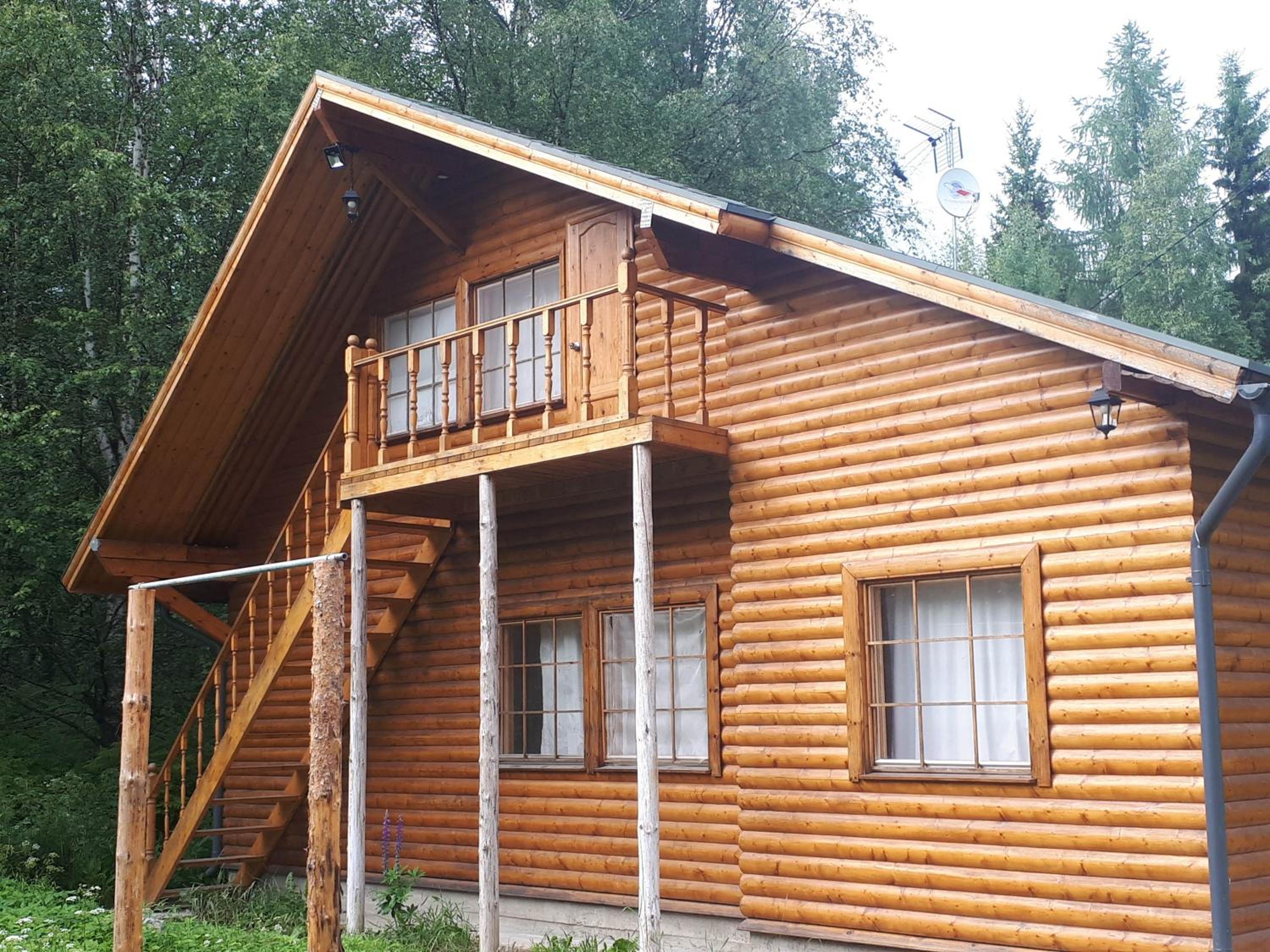 Three-Bedroom House - Photo 14