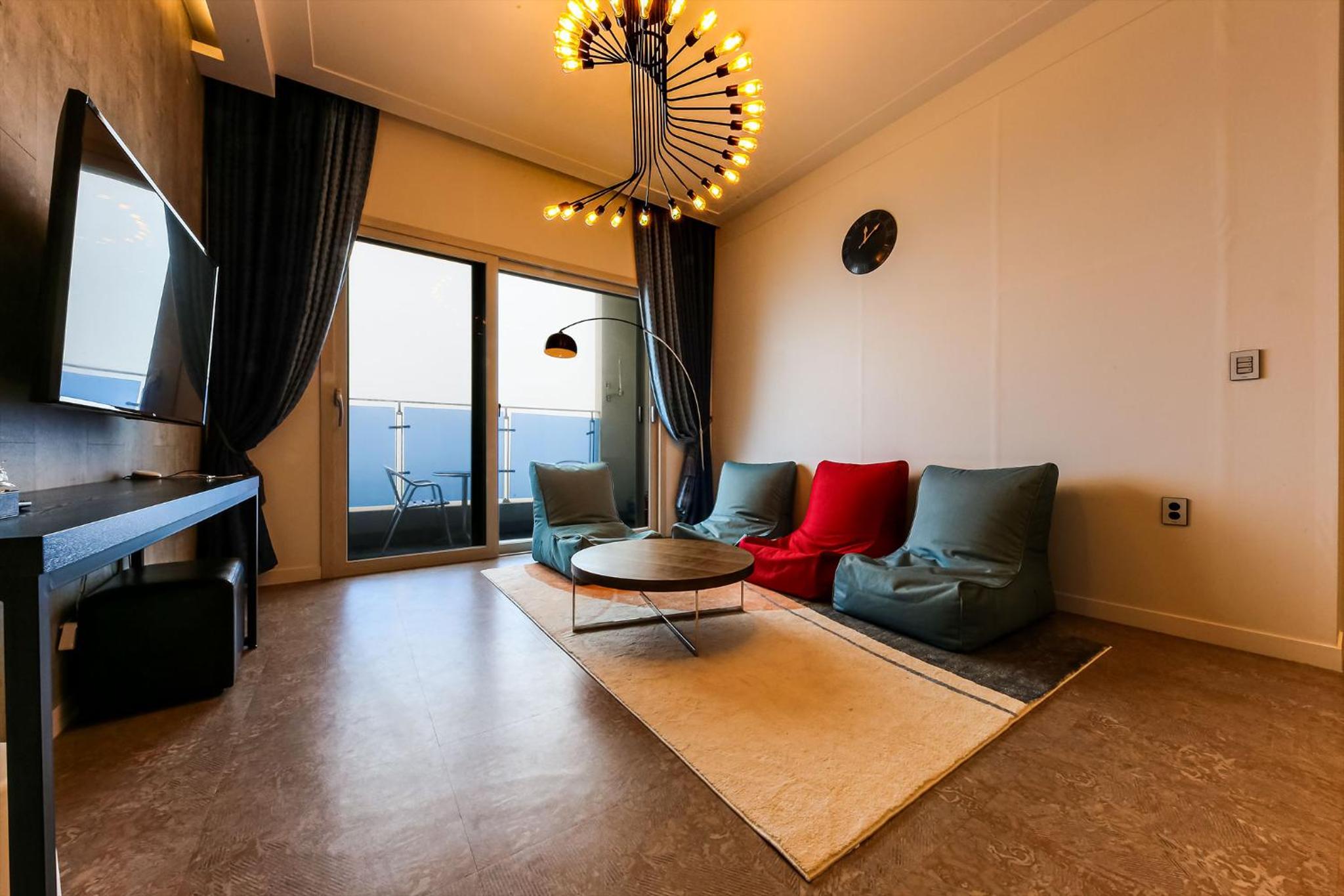 Penthouse with Sea View - Photo 7