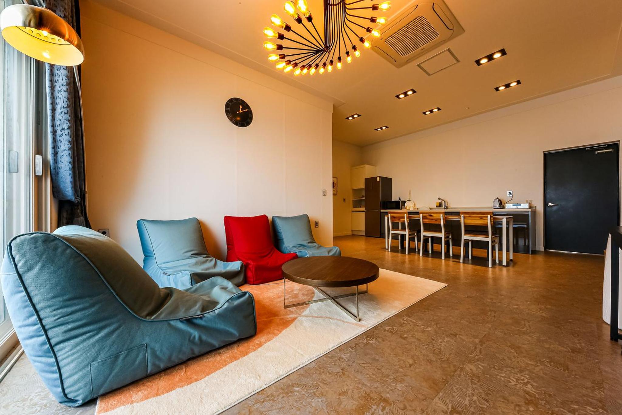 Penthouse with Sea View - Photo 6