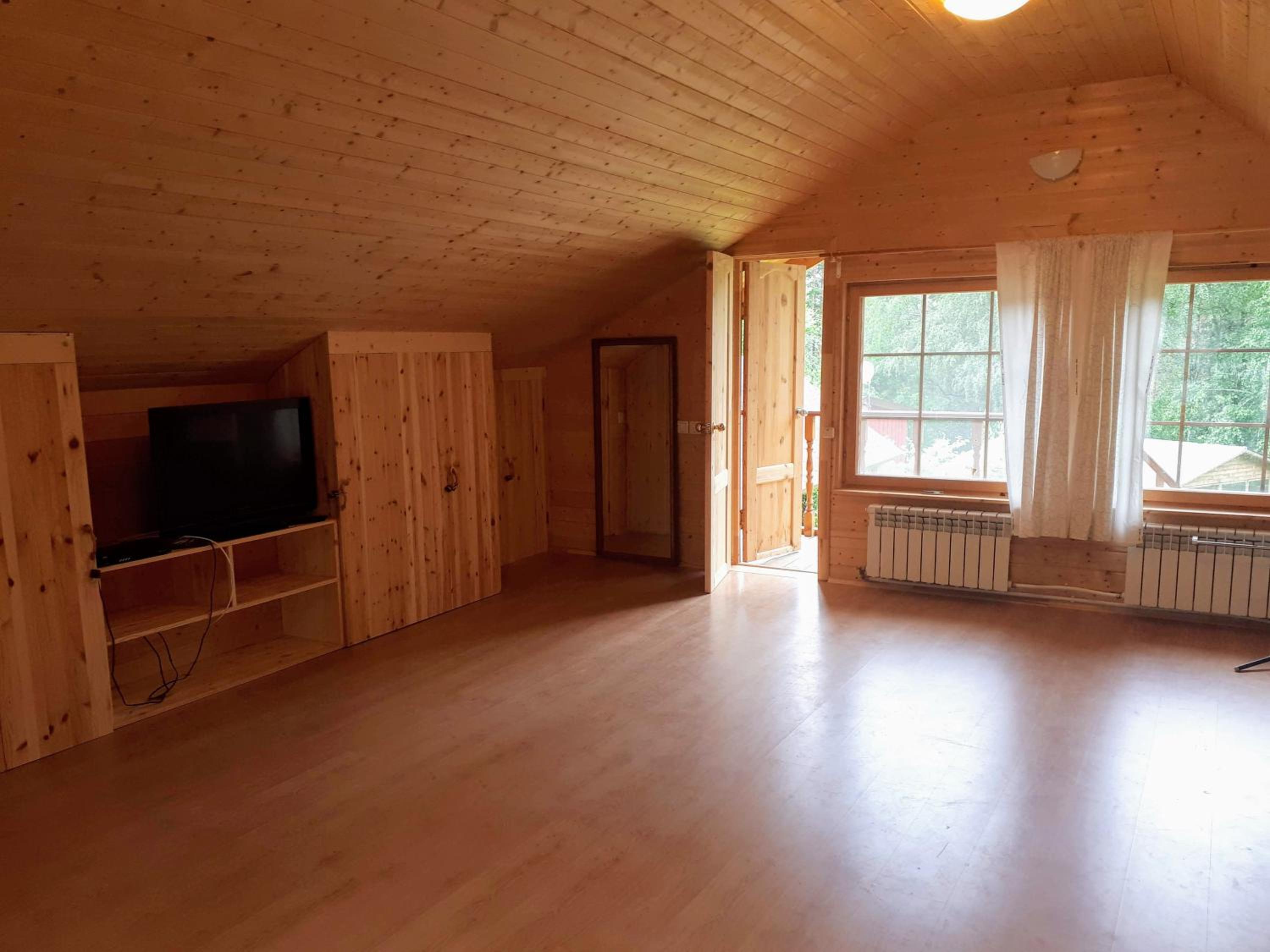 Three-Bedroom House - Photo 31