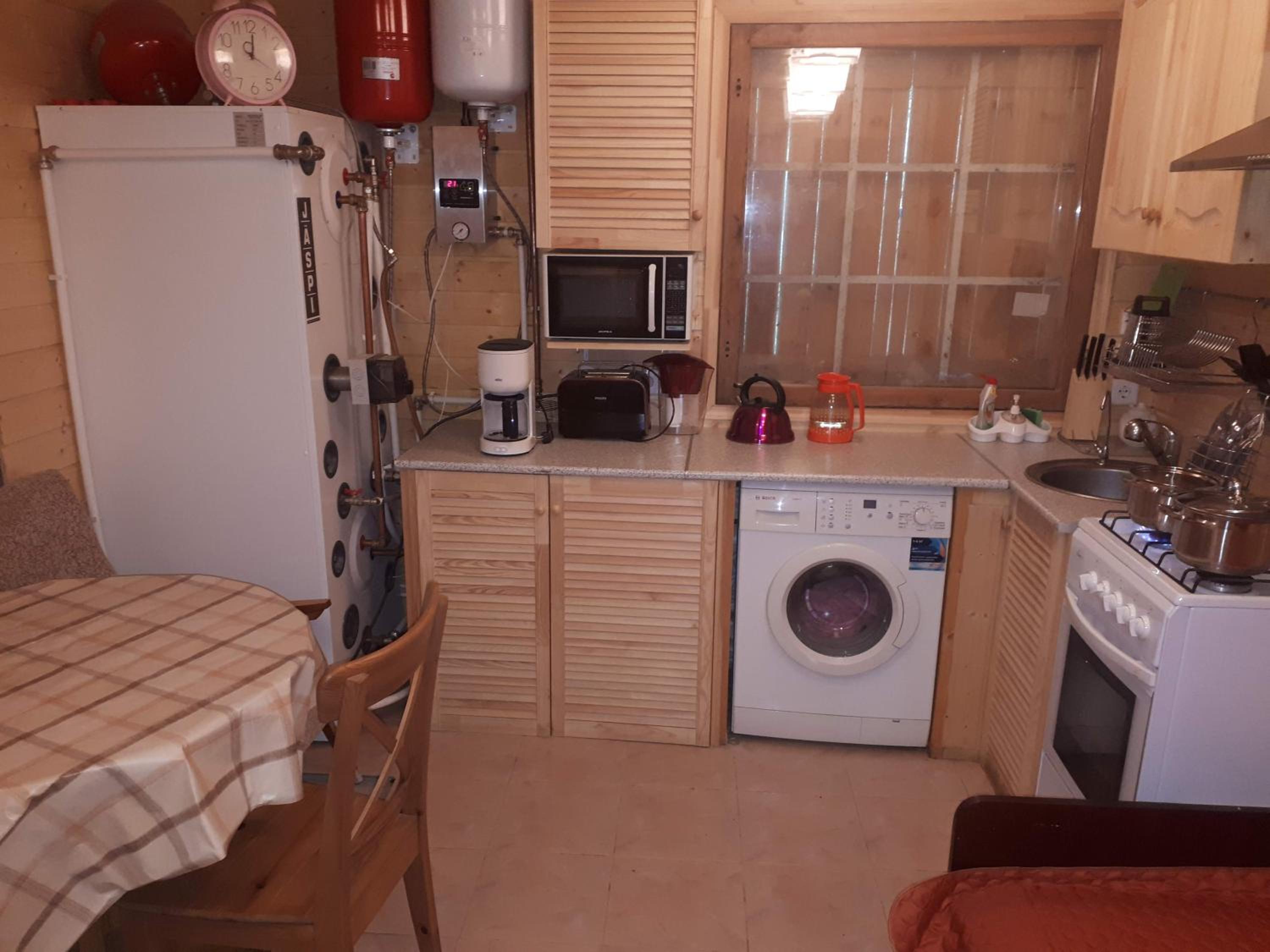 Three-Bedroom House - Photo 37