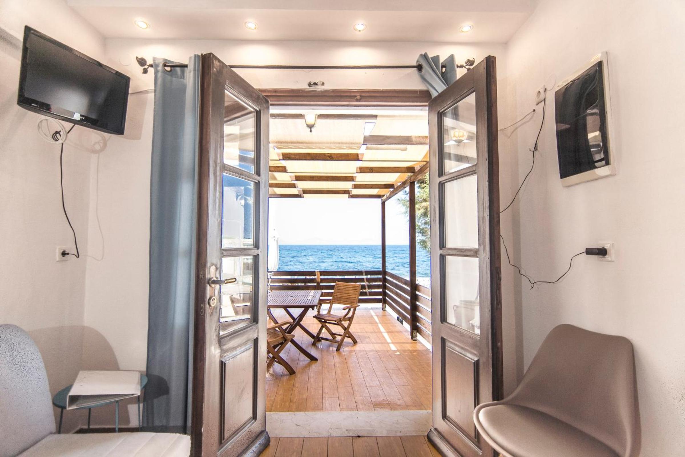 Triple Room with Sea View photo 3