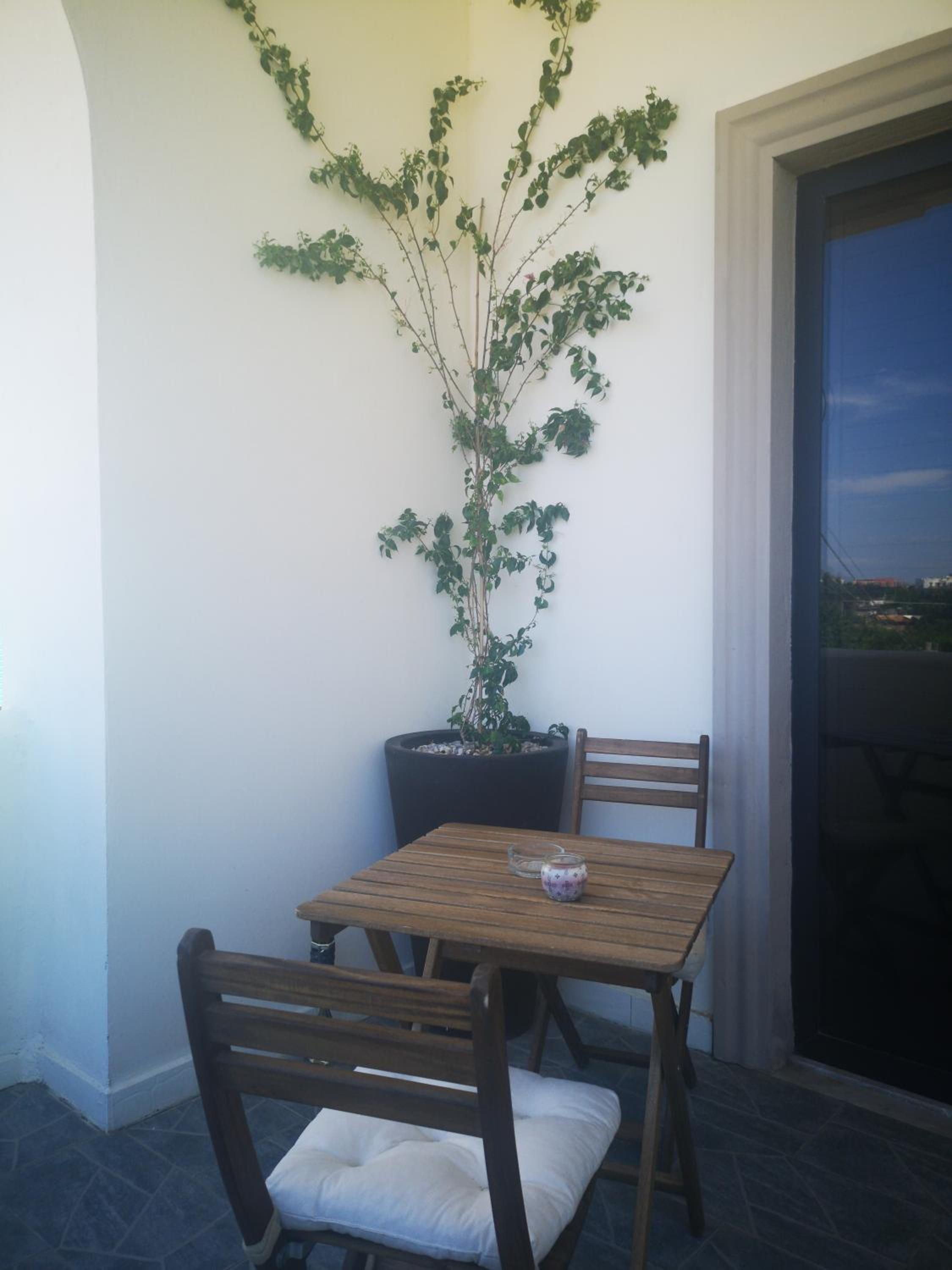 Deluxe Room - Photo 11