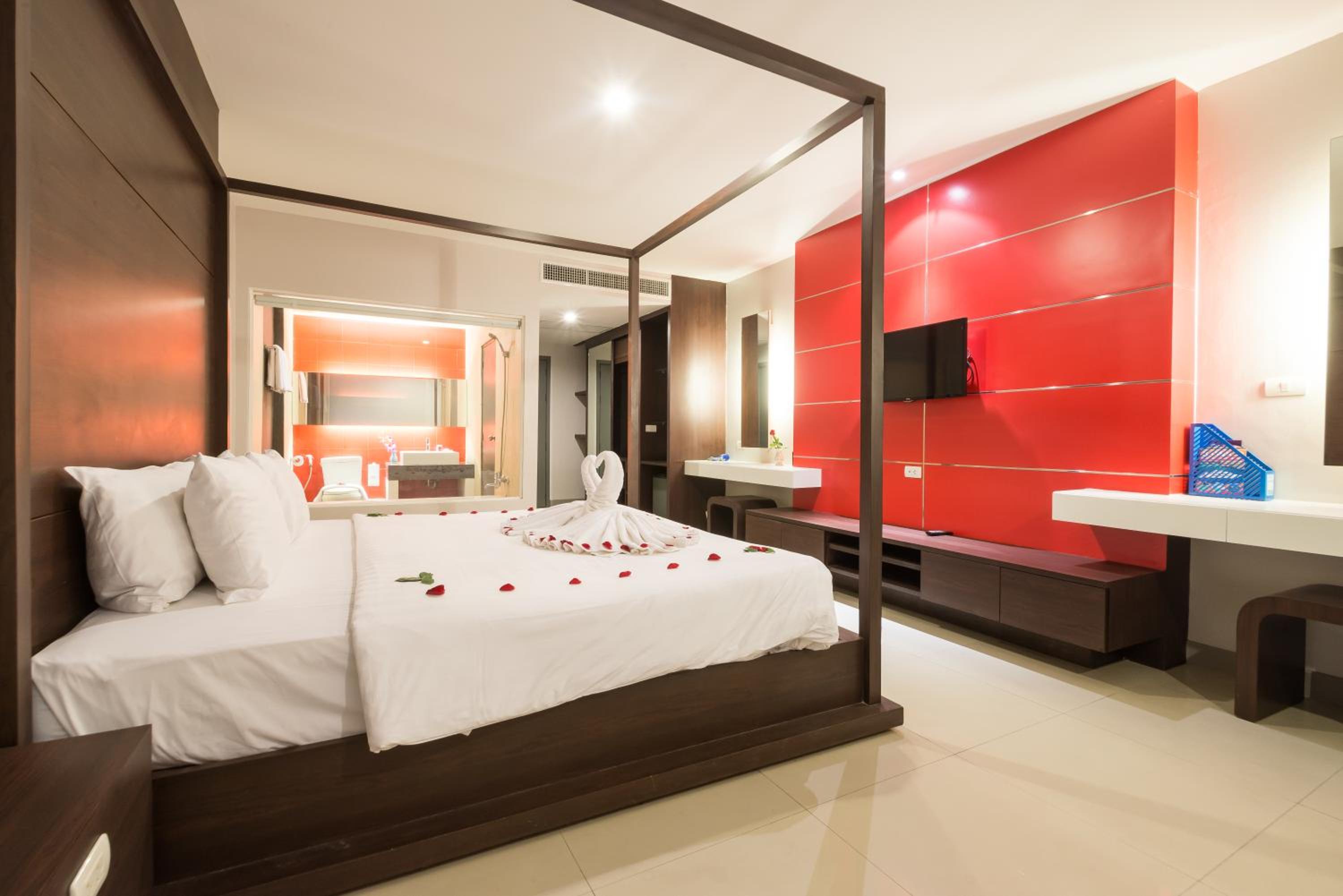 Premier Double Room with Bathtub