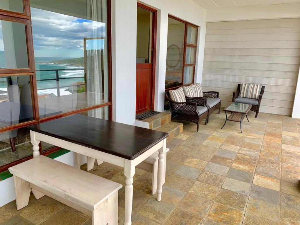 Apartment with Sea View - Photo 16