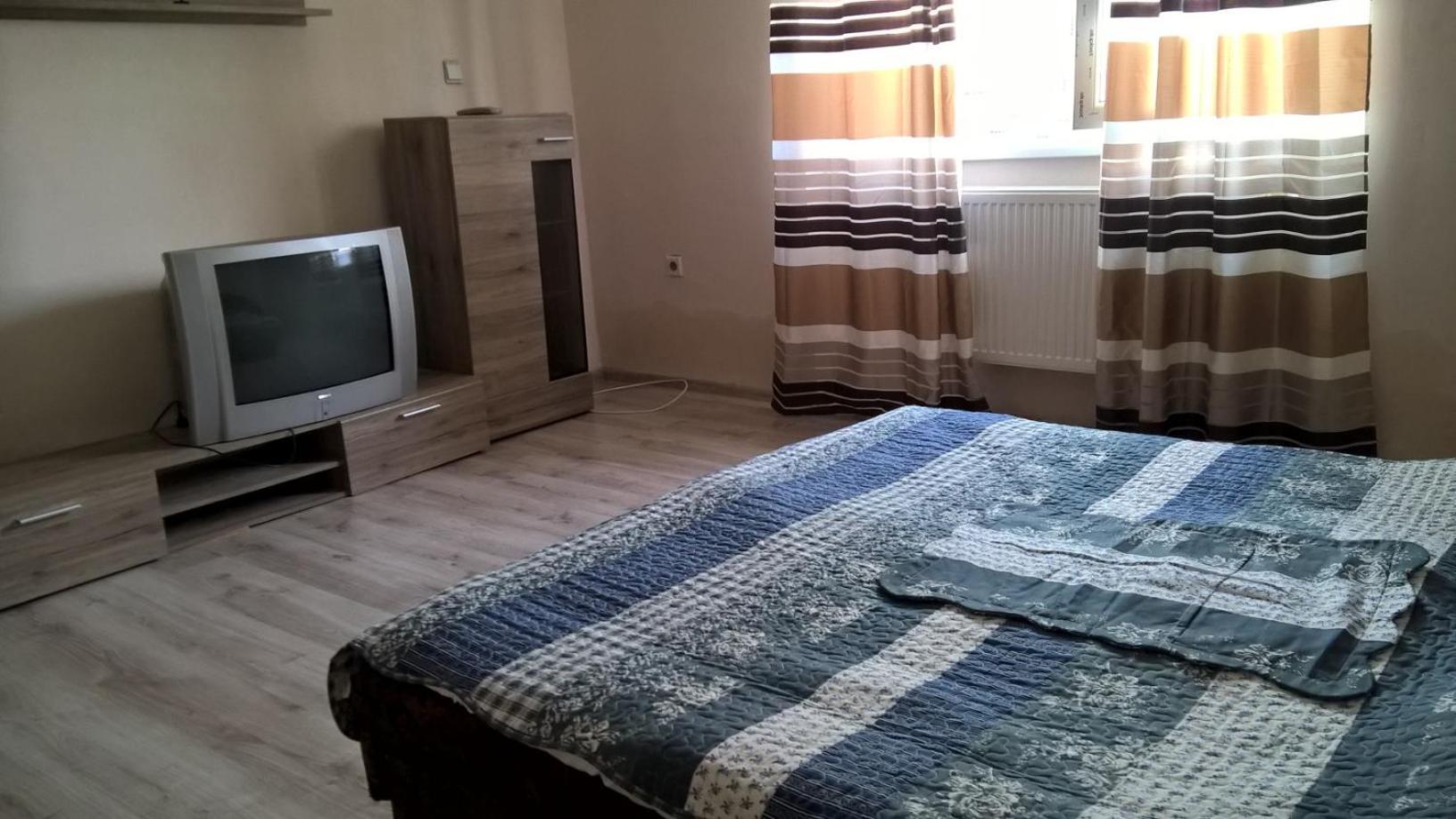 Two-Bedroom House photo 3