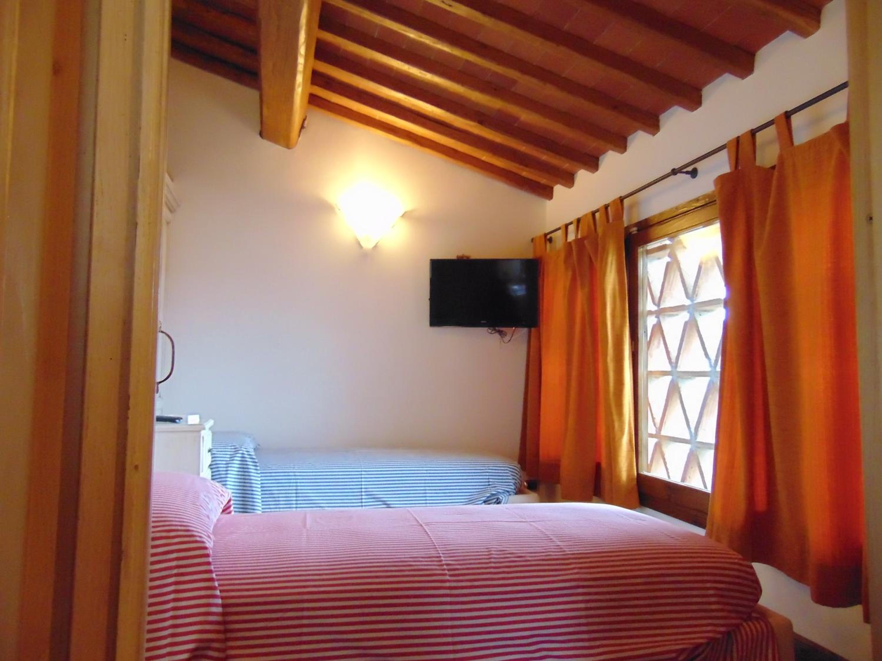 Two-Bedroom Apartment - Split Level - Photo 18