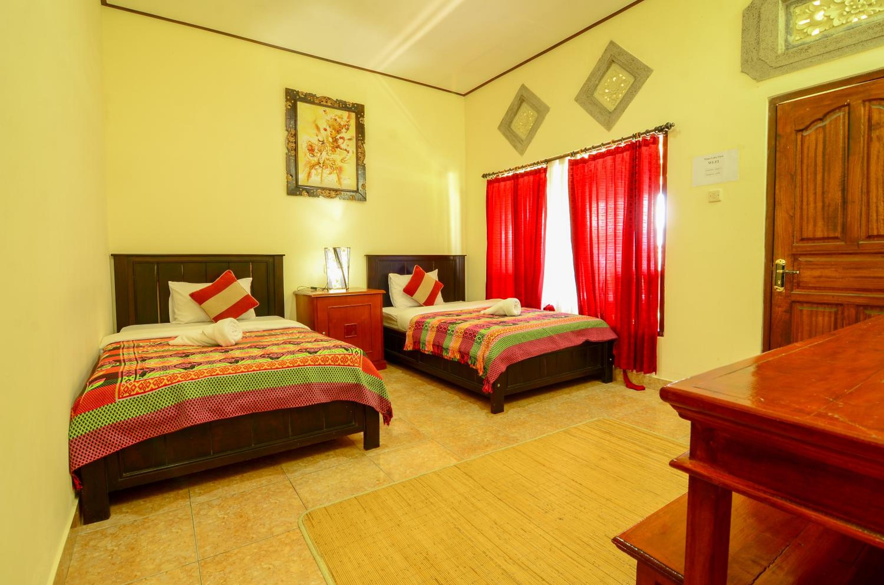 Standard Twin Room - Photo 13