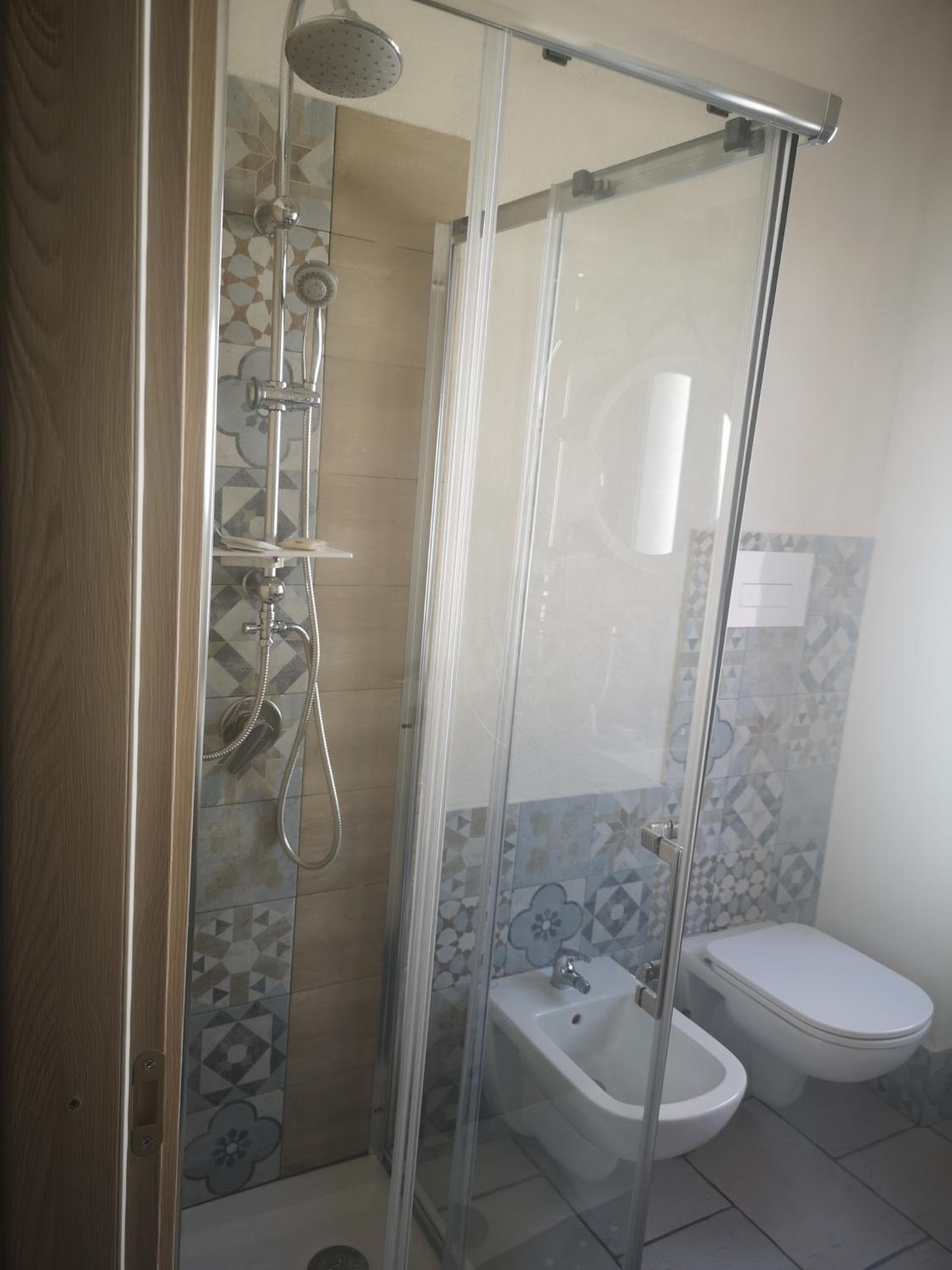 Deluxe Room - Photo 4