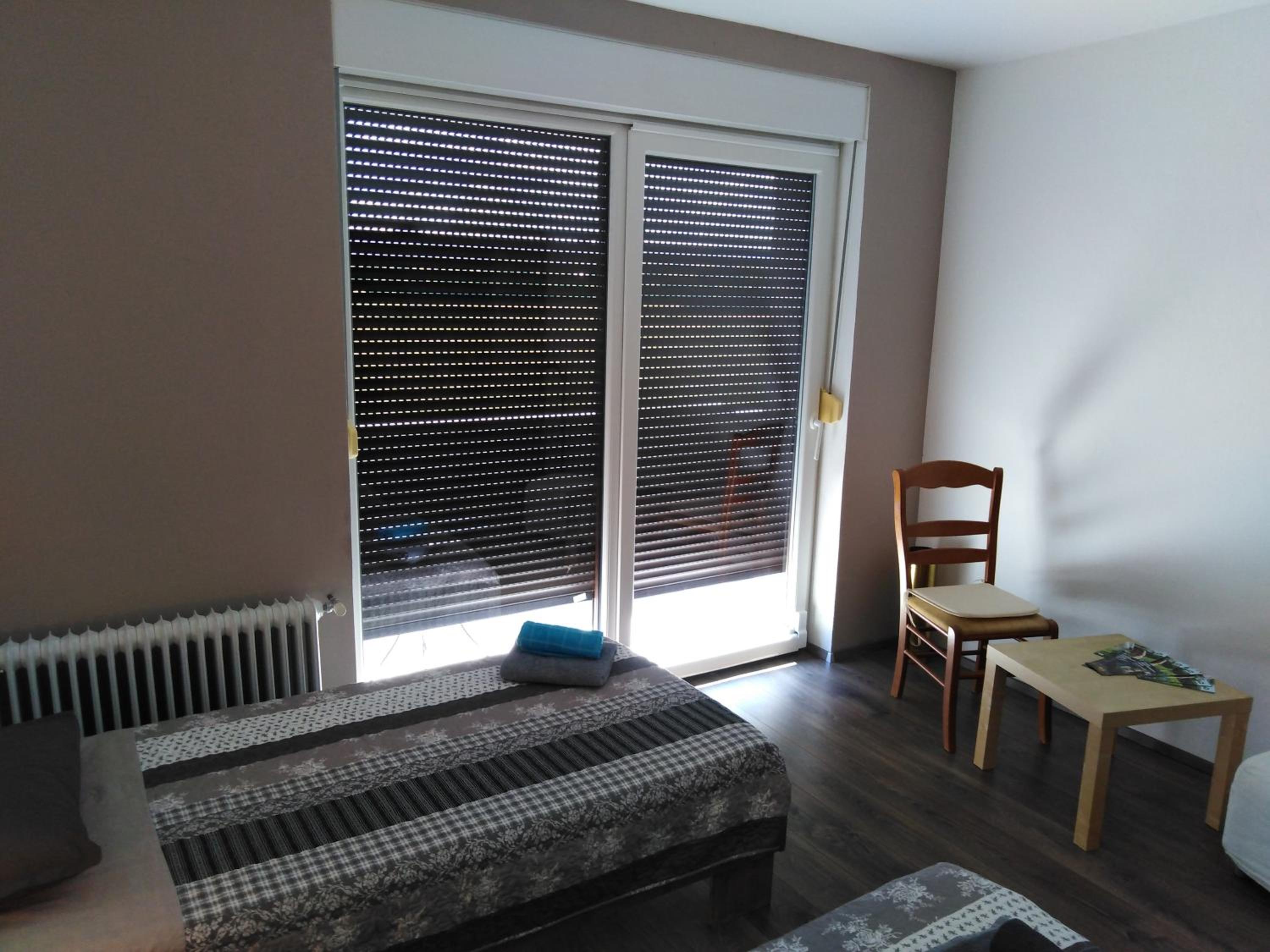 Two-Bedroom Apartment - Photo 11