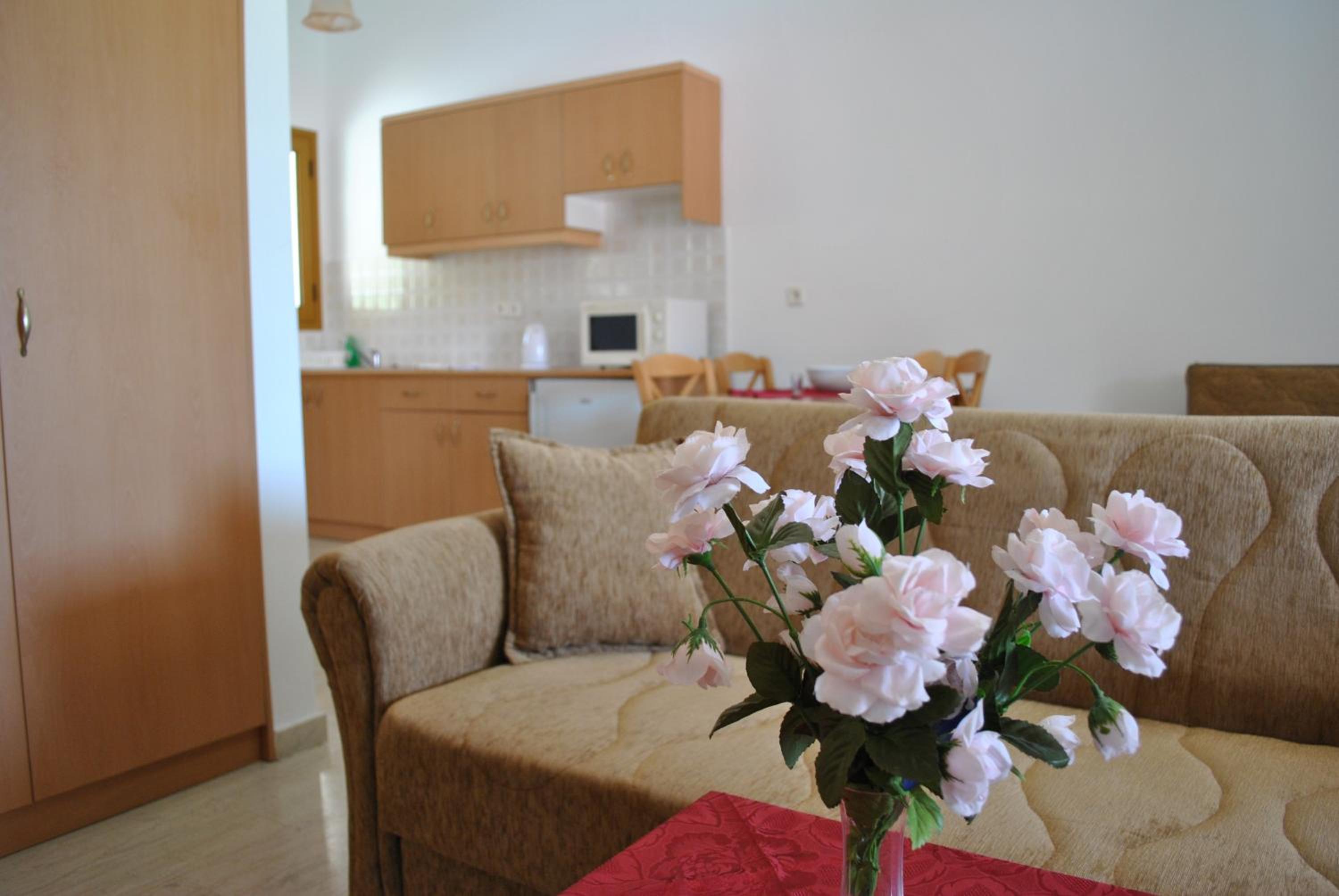 Maisonette photo 2