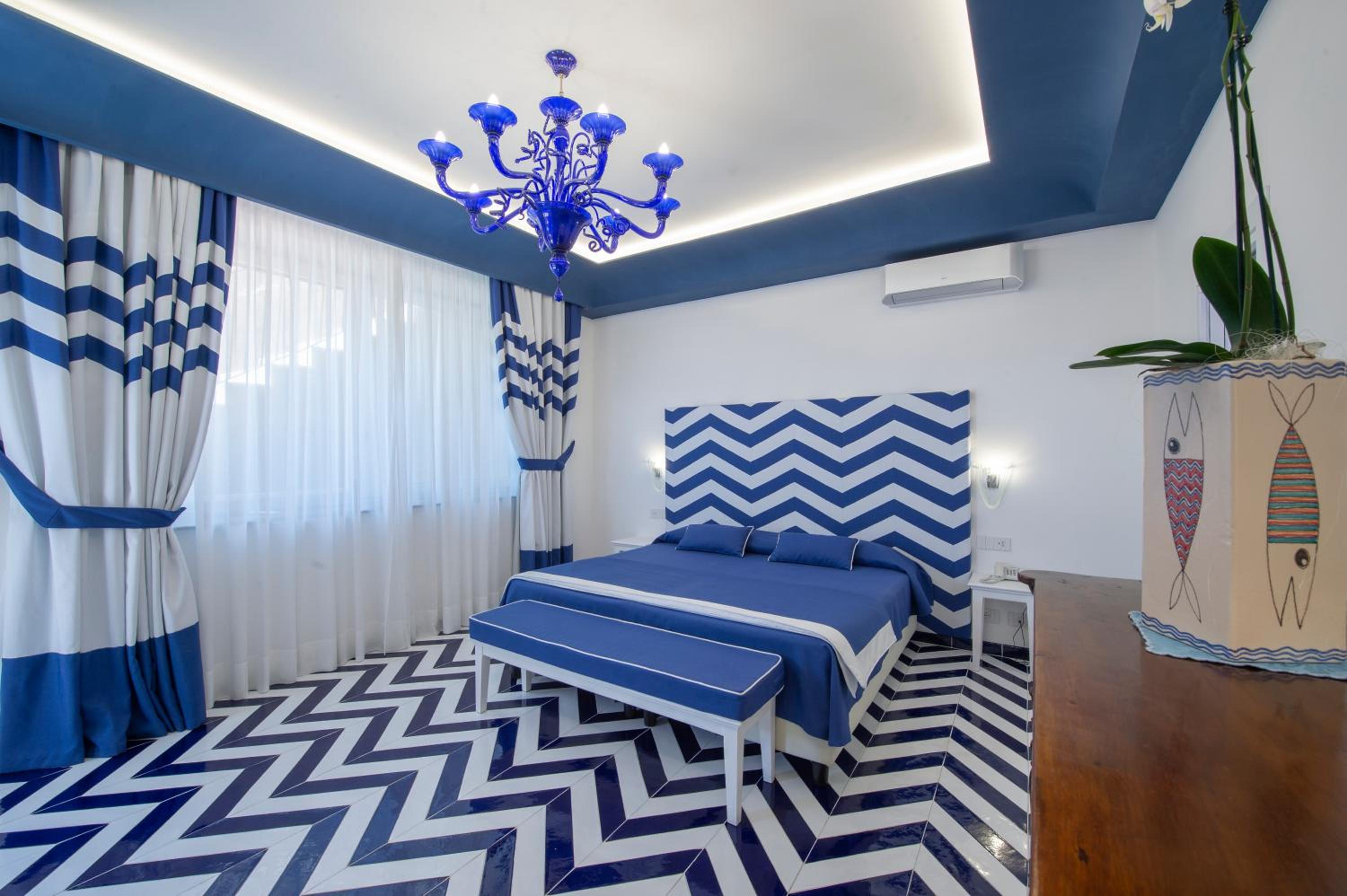 Junior Suite Terrace without direct sea View 