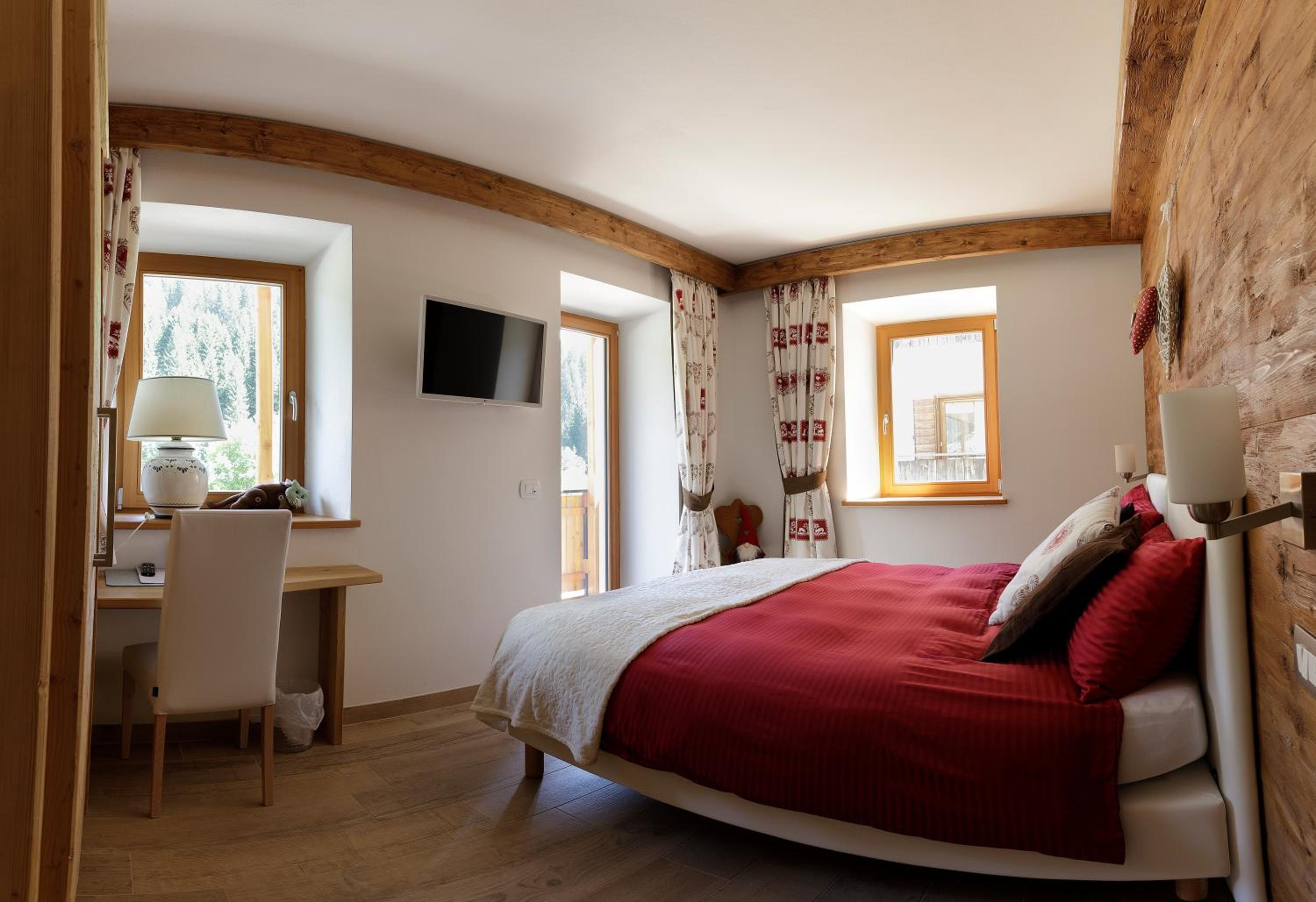 Double or Twin Room - Photo 5