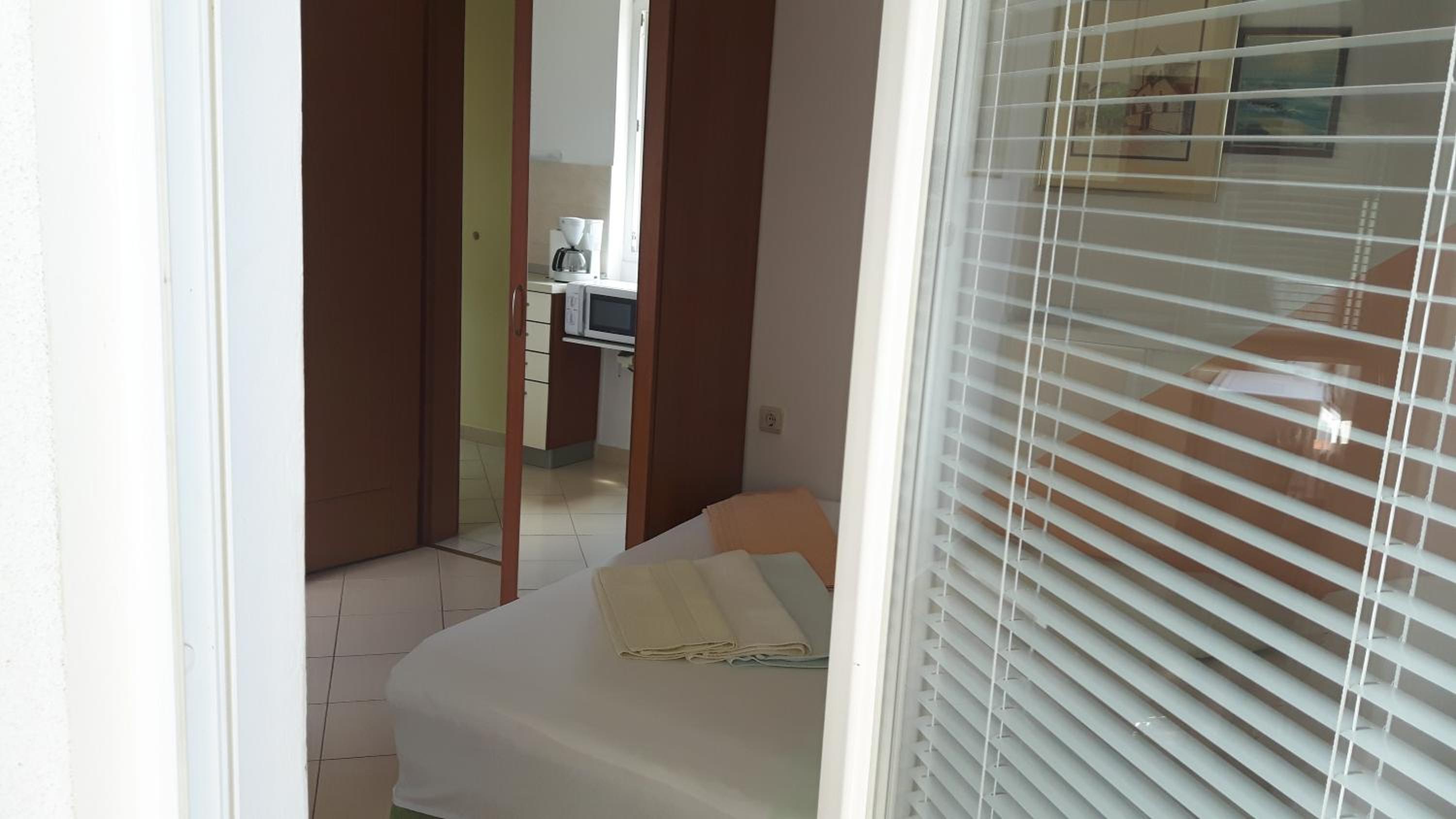 Apartment with Sea View - Photo 42