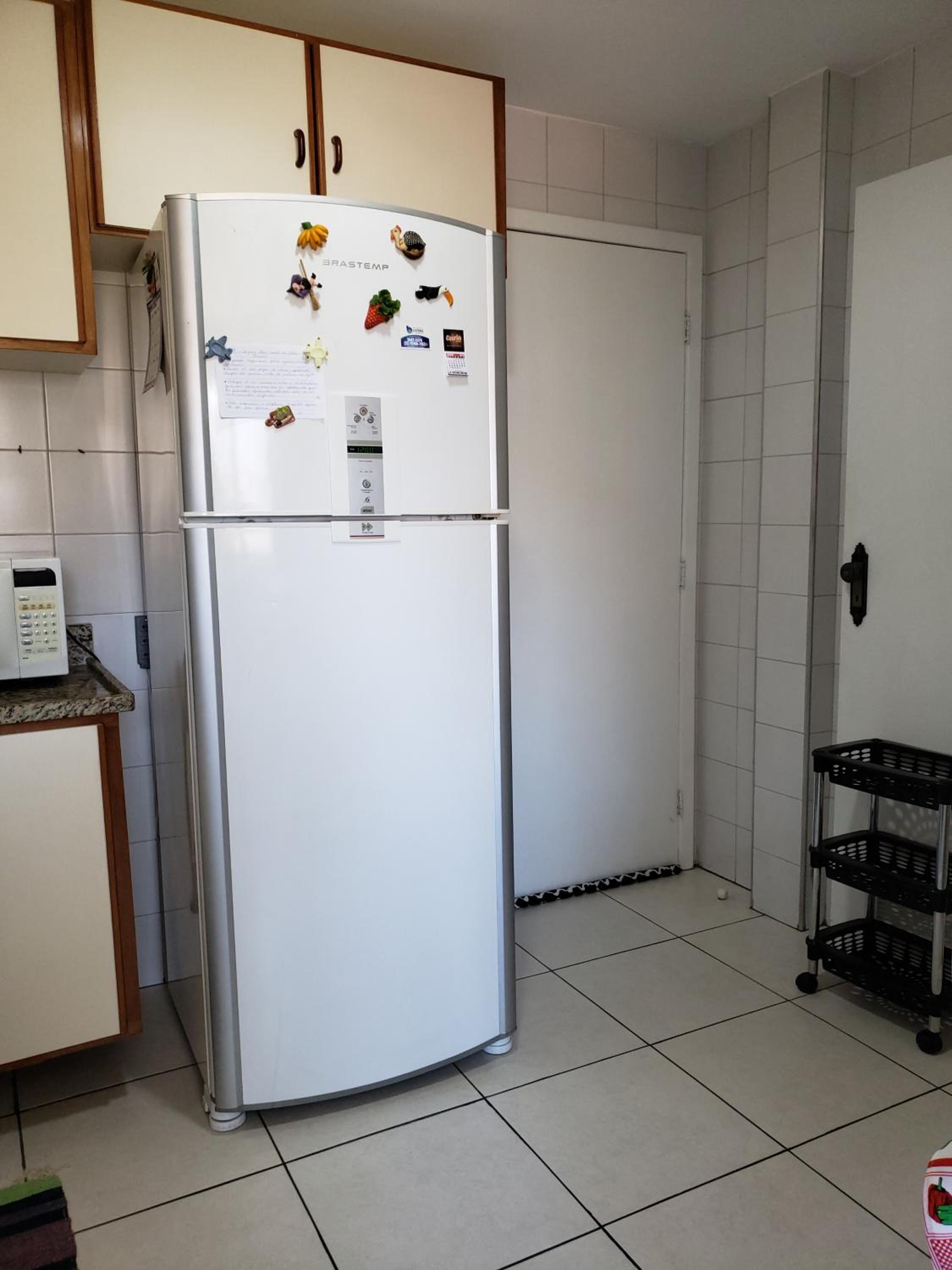 Three-Bedroom Apartment - Photo 16